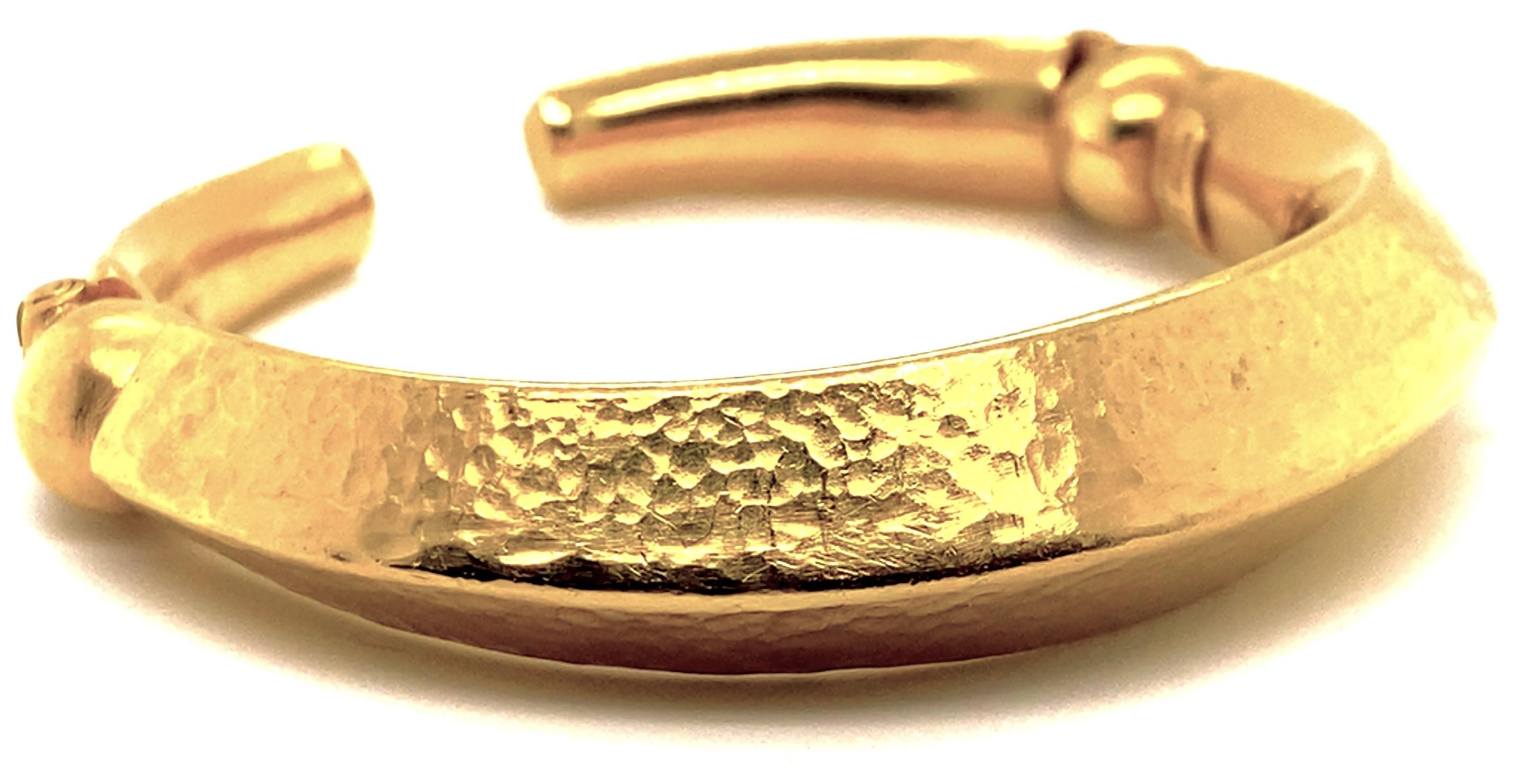 18 Karat Gelbgold Manschettenarmband von Lalaounis im Zustand „Gut“ in Zurich, CH