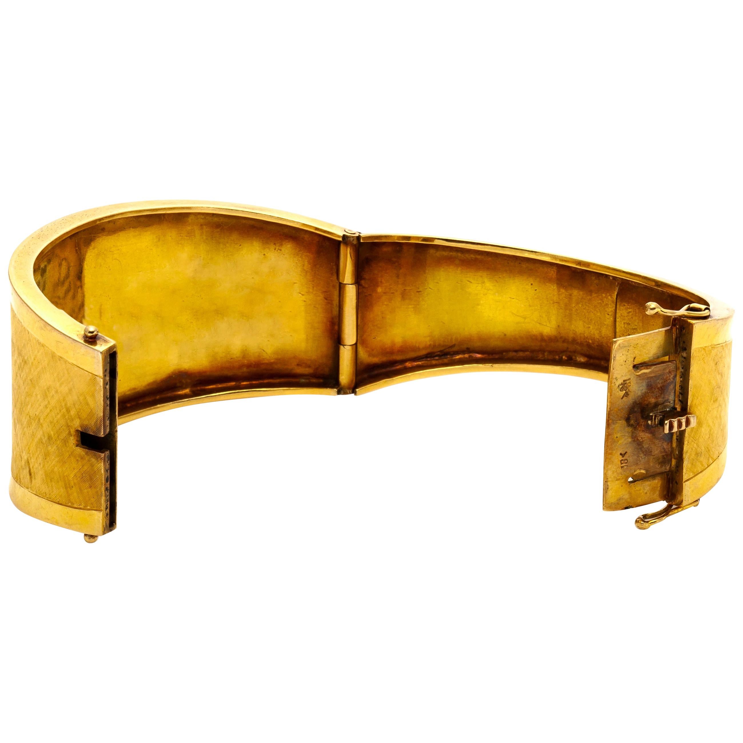 18 Karat Yellow Gold Cuff Bracelet