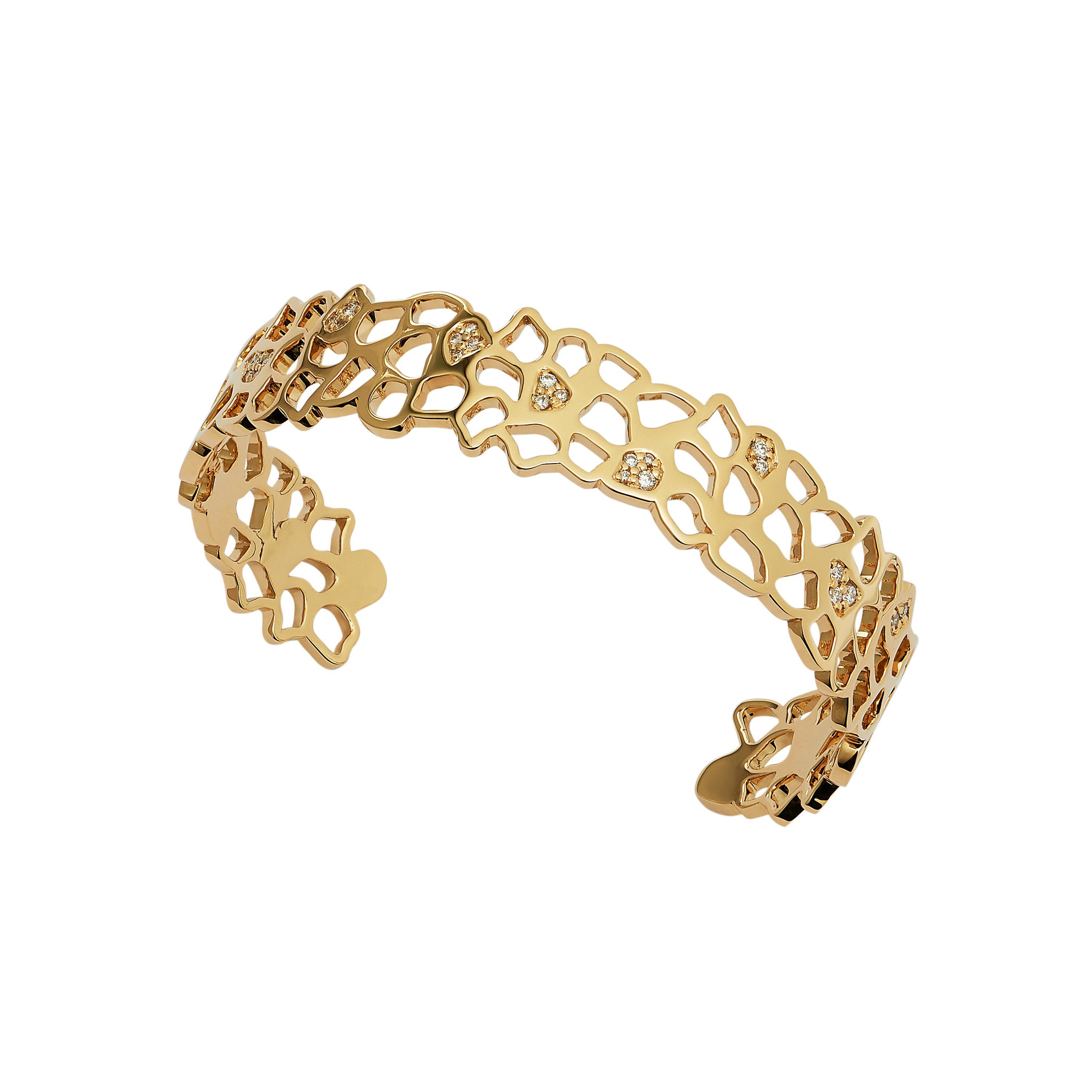 Contemporary 18 Karat Yellow Gold Cuff Bracelet with Diamonds For Sale