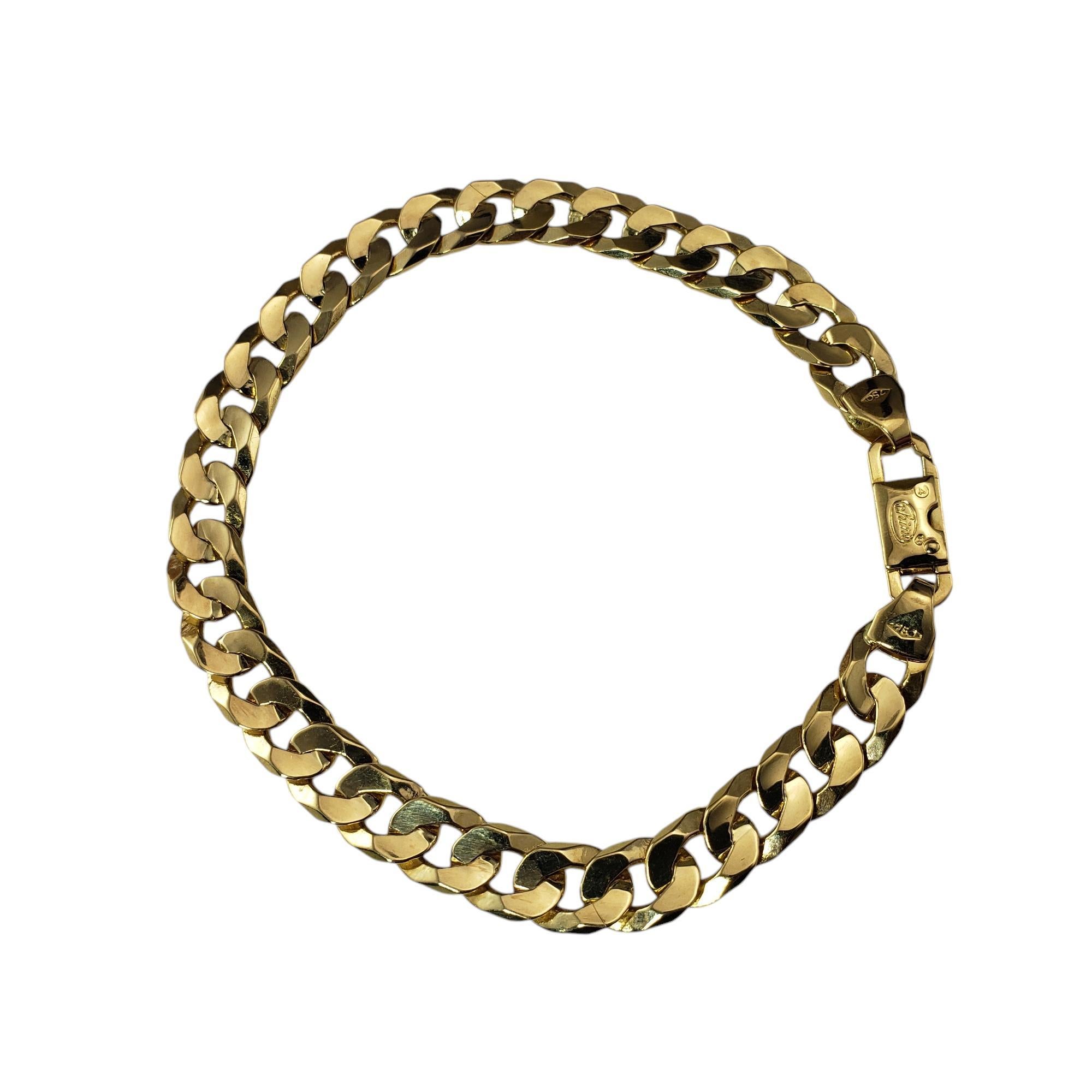 Contemporary 18 Karat Yellow Gold Curb Link Bracelet #20580 For Sale