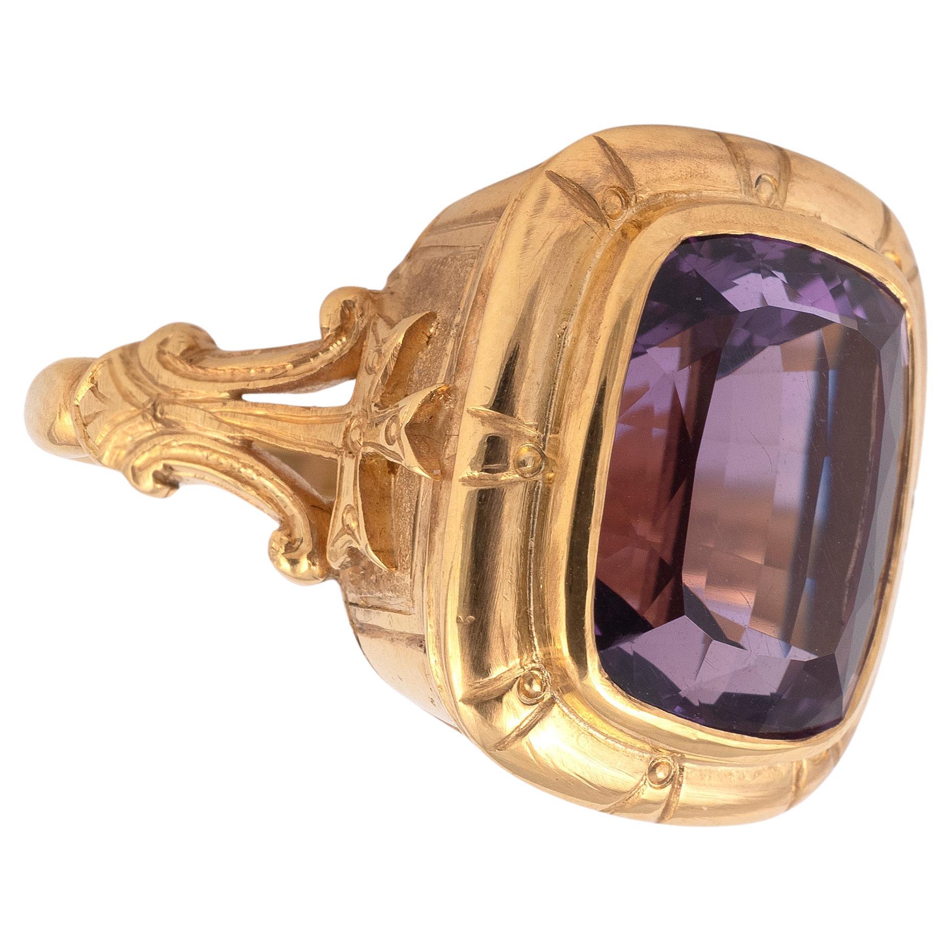 18 Karat Yellow Gold Cushion Cut Amethyst Bishop Ring 1
