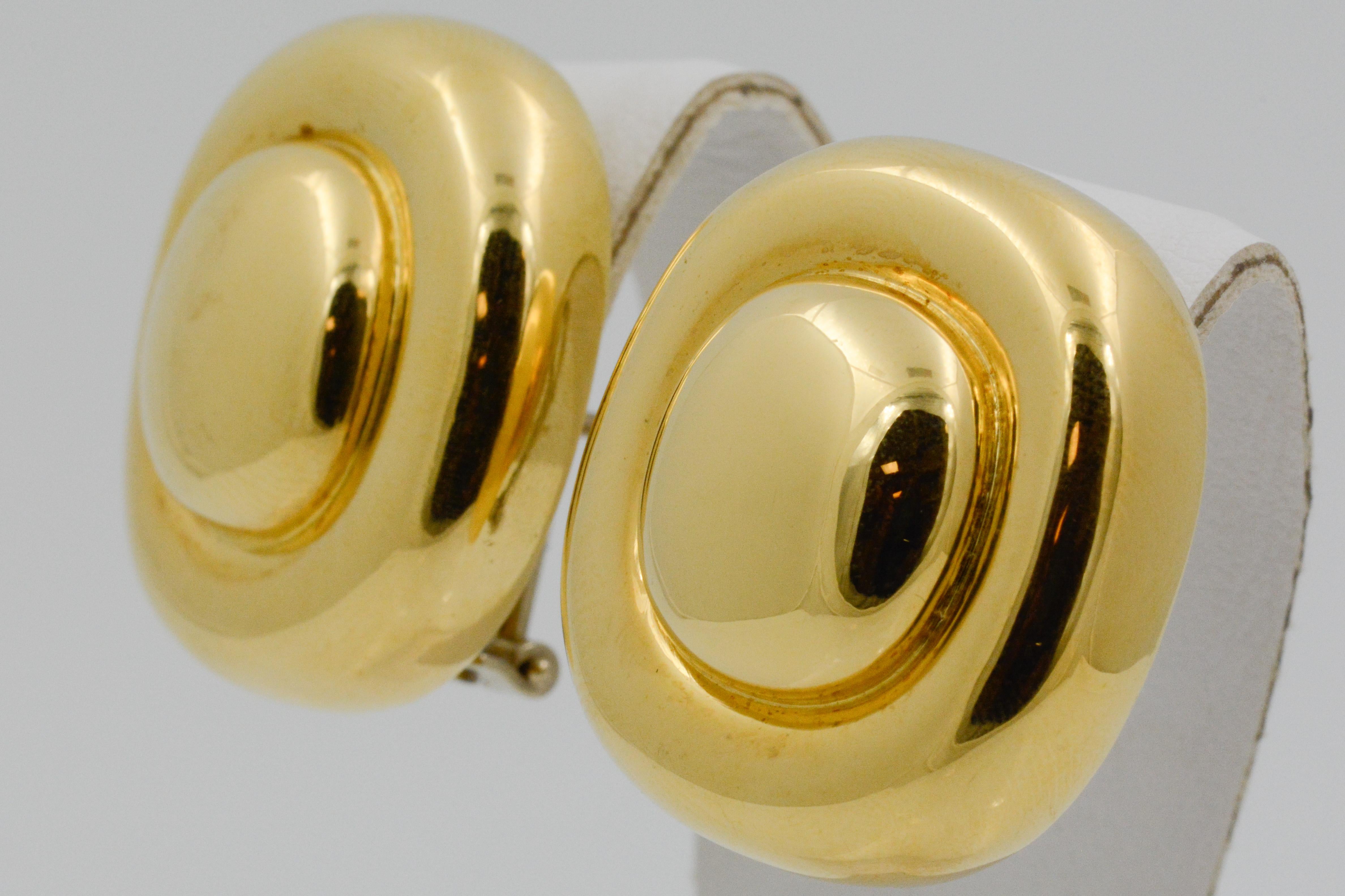 Modern 18 Karat Yellow Gold Cushion Omega Back Earrings