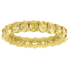 18 Karat Yellow Gold Cushion Yellow Diamonds Eternity Ring '4. Carat'