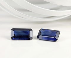 18 Karat Yellow Gold Custom Made Ring with Blue Sapphire