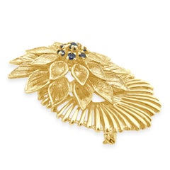18 Karat Yellow Gold Dahlia Flower Brooch w/Sapphires
