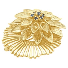 18 Karat Yellow Gold Dahlia Flower Brooch w/Sapphires