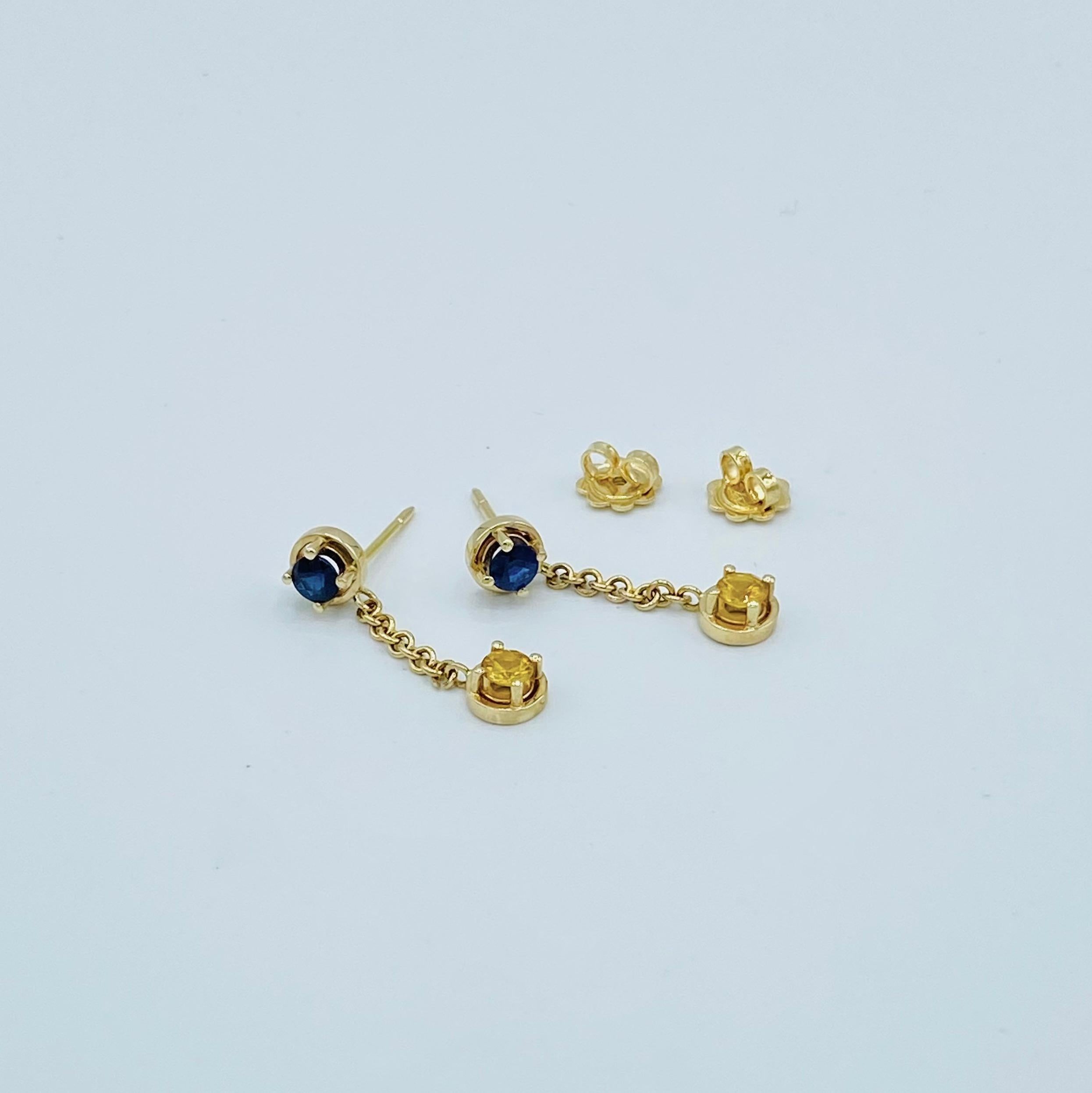 Round Cut 18 Karat Yellow Gold Dangle Earrings Italian Blue Yellow Sapphire 