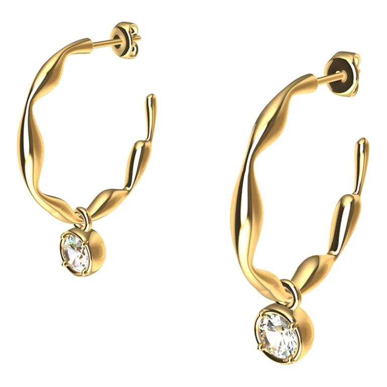 Boucles d'oreilles en or jaune 18 carats avec diamants enchevêtrés en vente