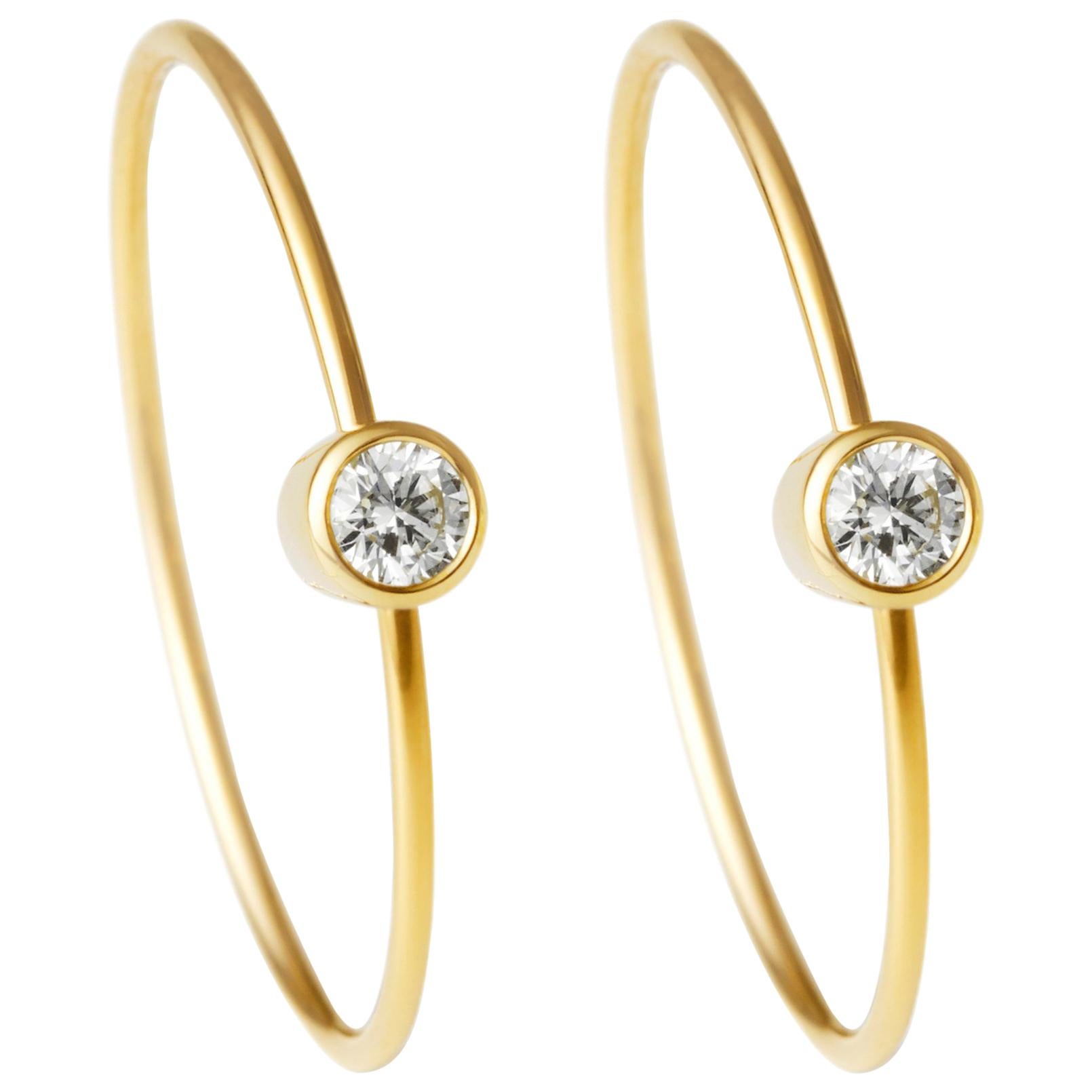 18 Karat Yellow Gold Diamond 0.1 Carat Hoop Pair of Earrings For Sale