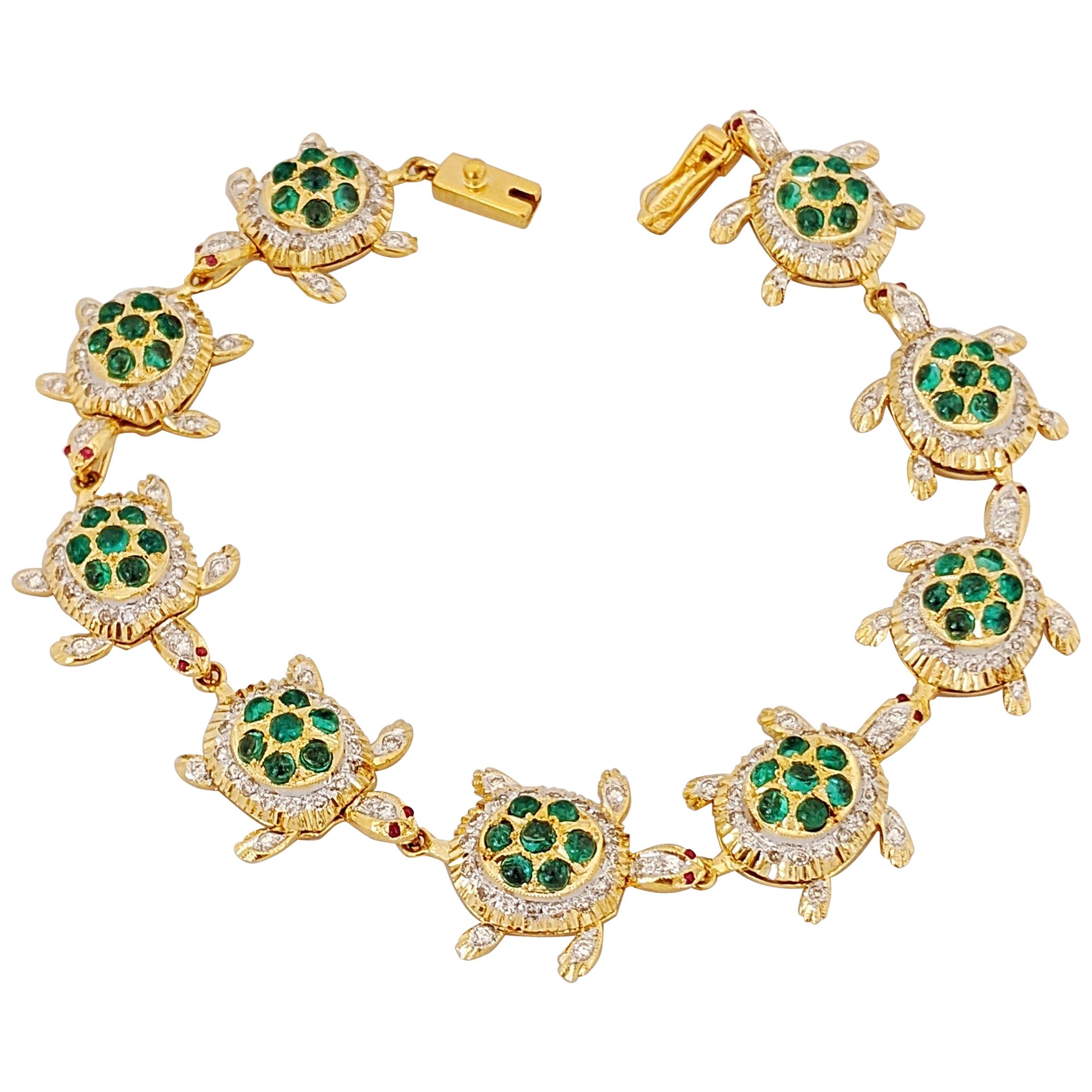 18 Karat Yellow Gold Diamond and 4.98 Carat Emerald Turtle Link Bracelet