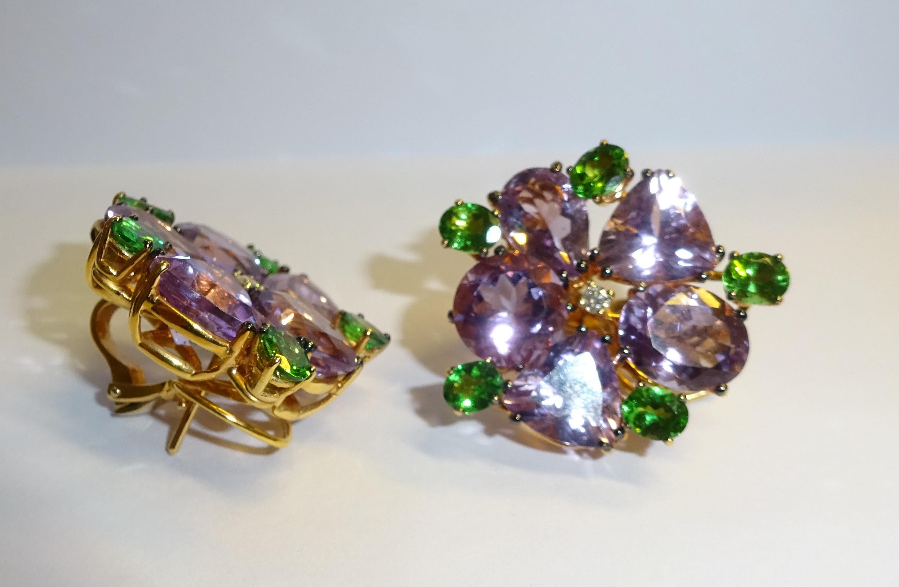 18 Karat Yellow Gold Diamond and Amethyst and Tsavorite Earrings For Sale 1