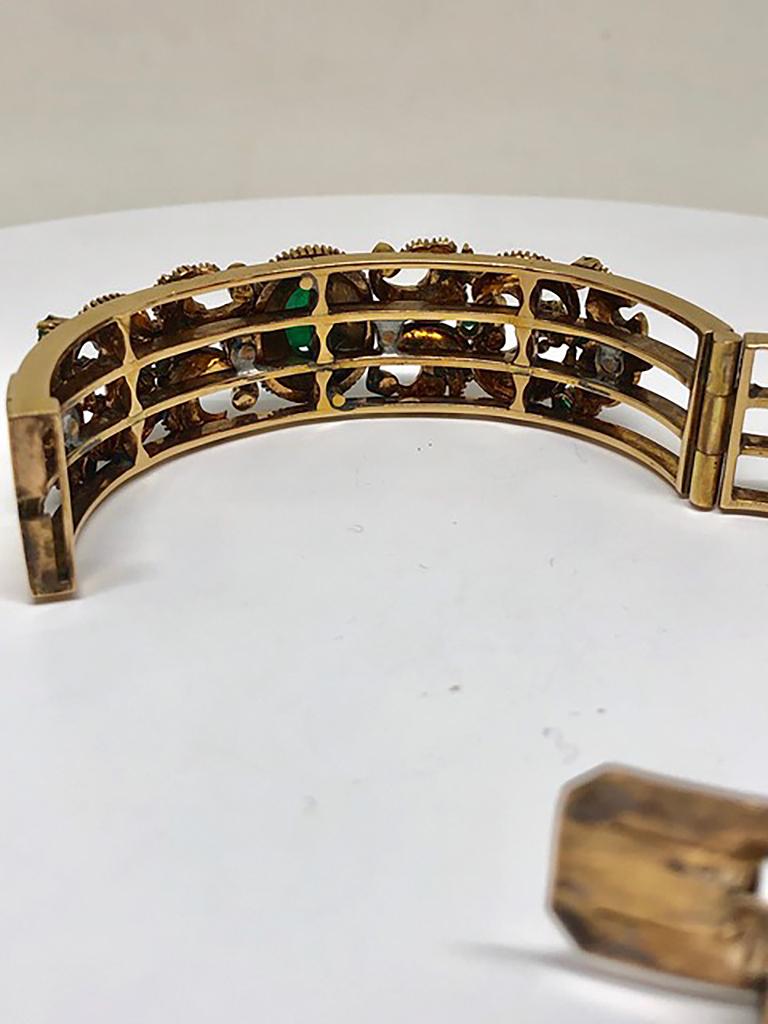 Women's or Men's Emerald and Yellow Gold Diamond Bracelet  18 Karat