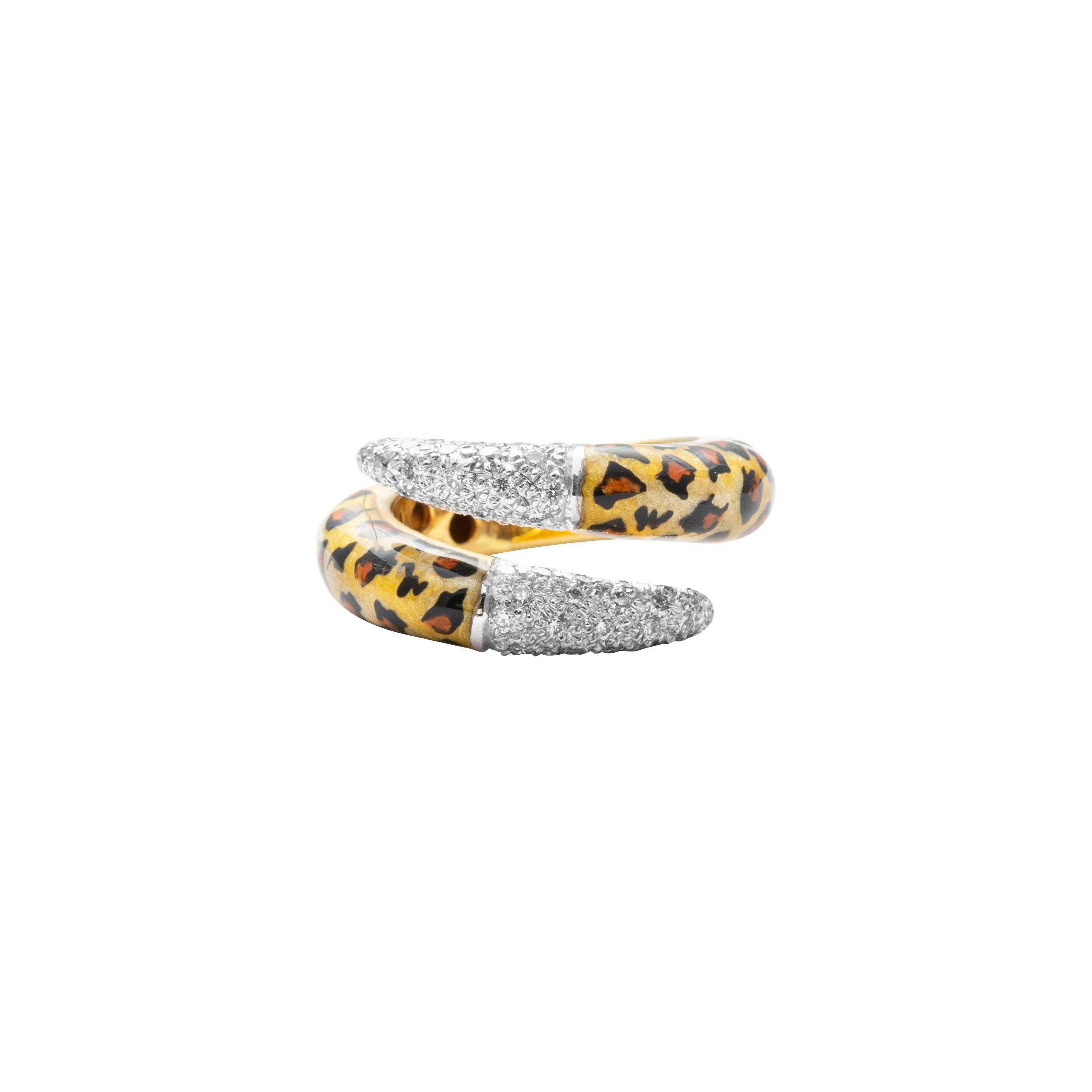 18 Karat Yellow Gold Diamond And Enamel Ring

Exquisitely crafted this beautiful ring is a perfect example of the fusion of enamel, diamonds and gold. The gorgeous animal print enamel work, and the white diamonds fuse together effortlessly to bring