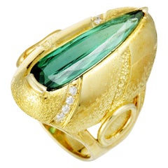 18 Karat Yellow Gold Diamond and Green Tourmaline Large Ring