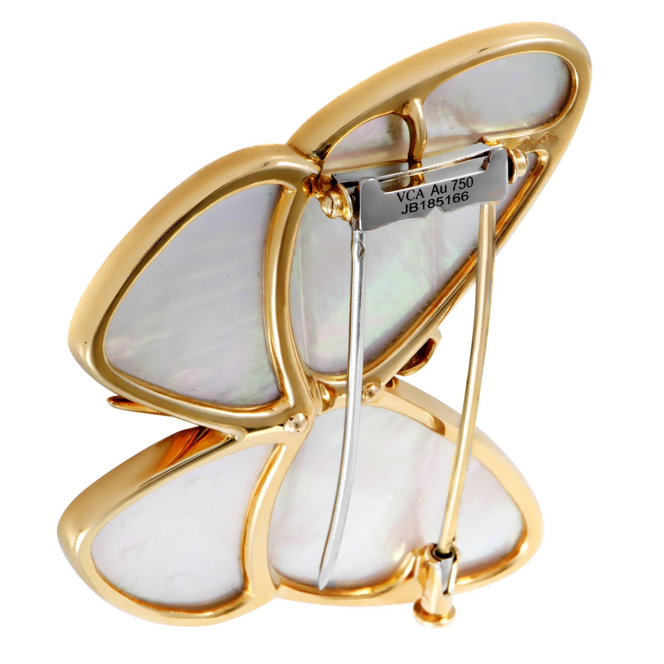 18 Karat Yellow Gold Diamond and Mother-of-Pearl Butterfly Brooch In Excellent Condition In Southampton, PA