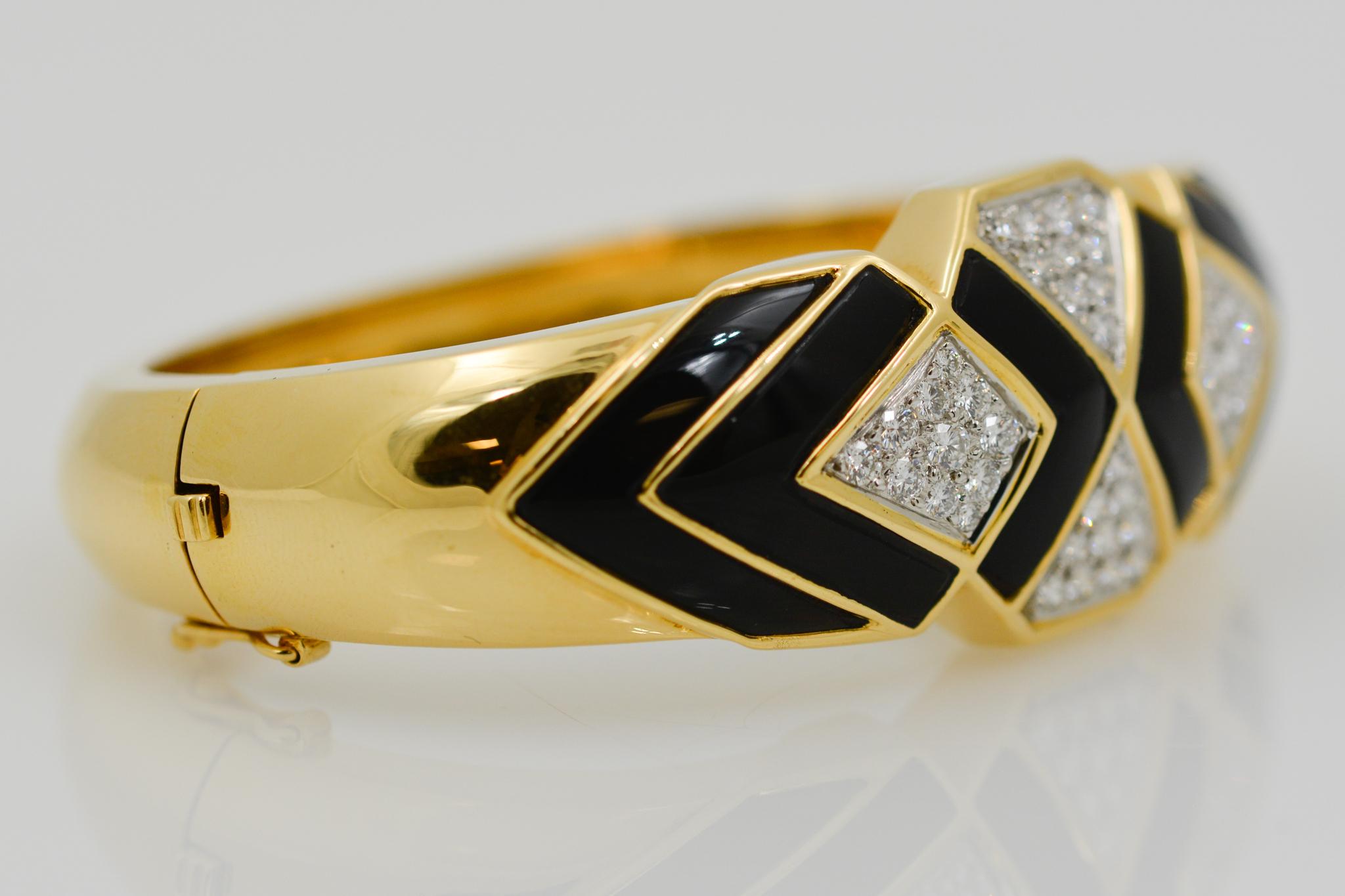 Modern 18 Karat Yellow Gold Diamond and Onyx Cuff Bracelet
