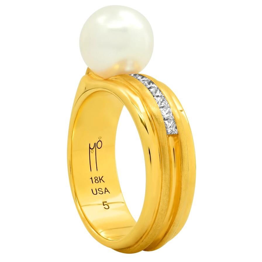 FARBOD 18 Karat Yellow Gold Diamond and Pearl Cocktail Ring "Diana" For Sale