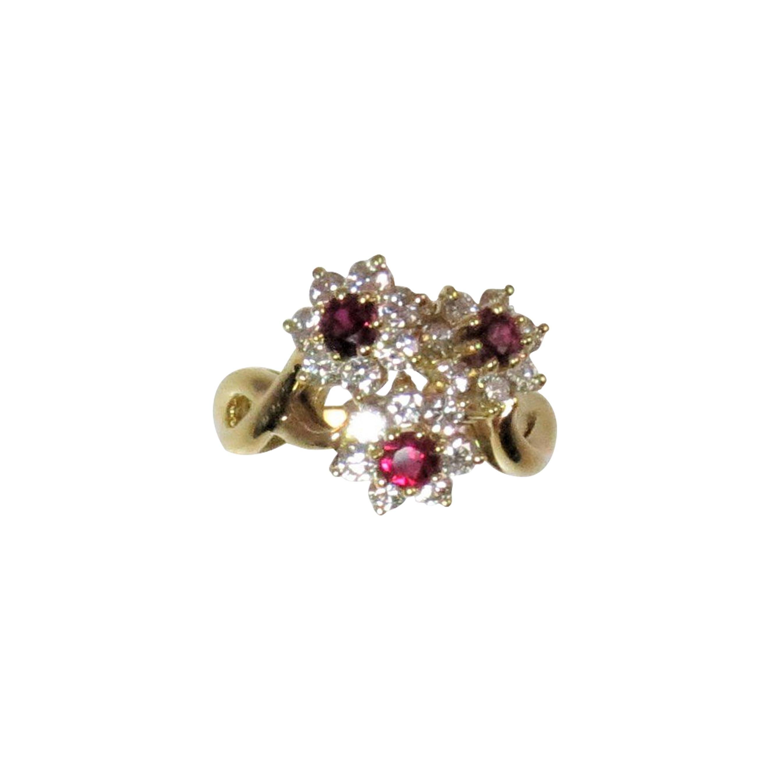 18 Karat Yellow Gold Diamond and Ruby Flower Design Ring For Sale