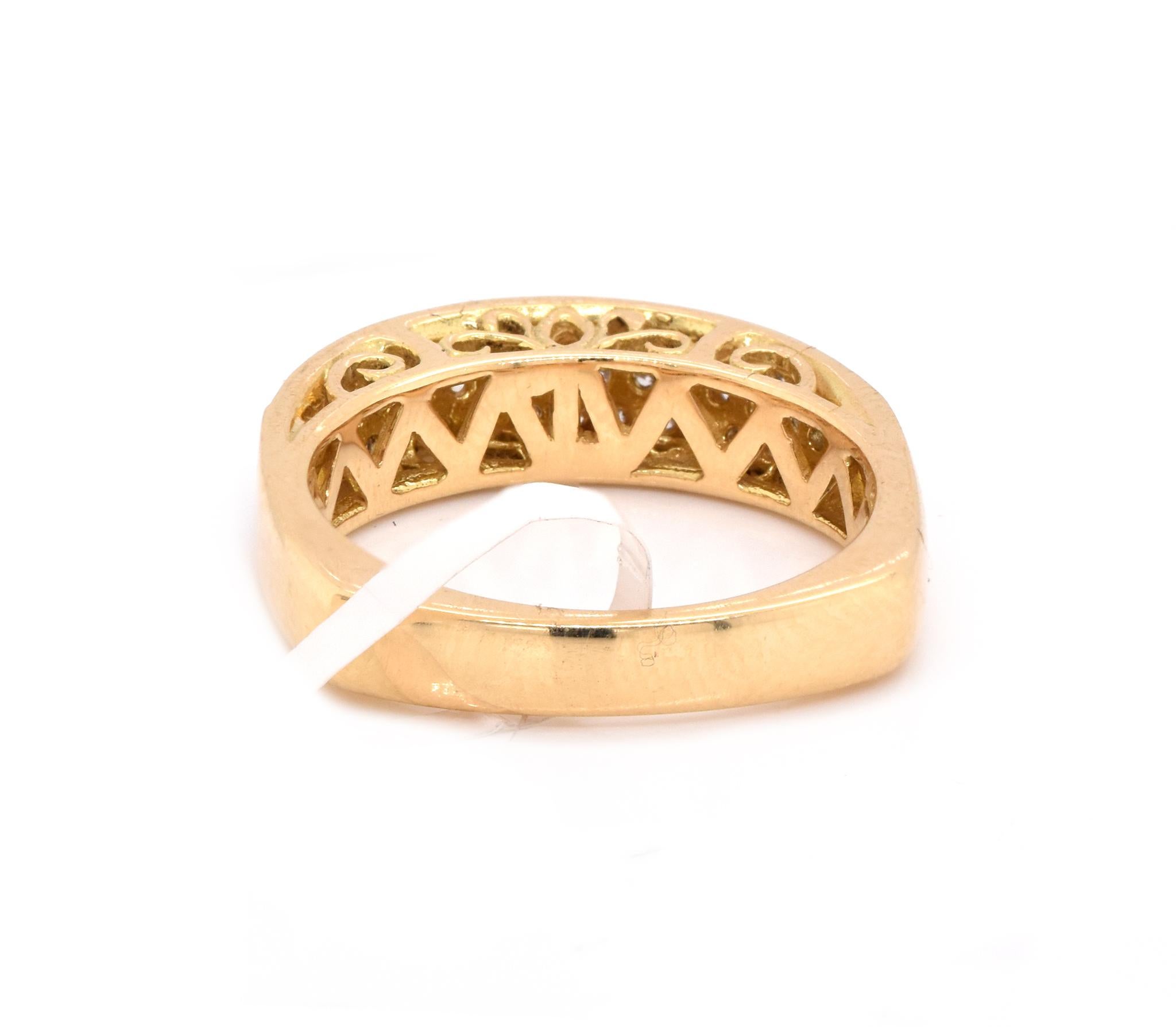 18 Karat Yellow Gold Diamond Band In Excellent Condition In Scottsdale, AZ