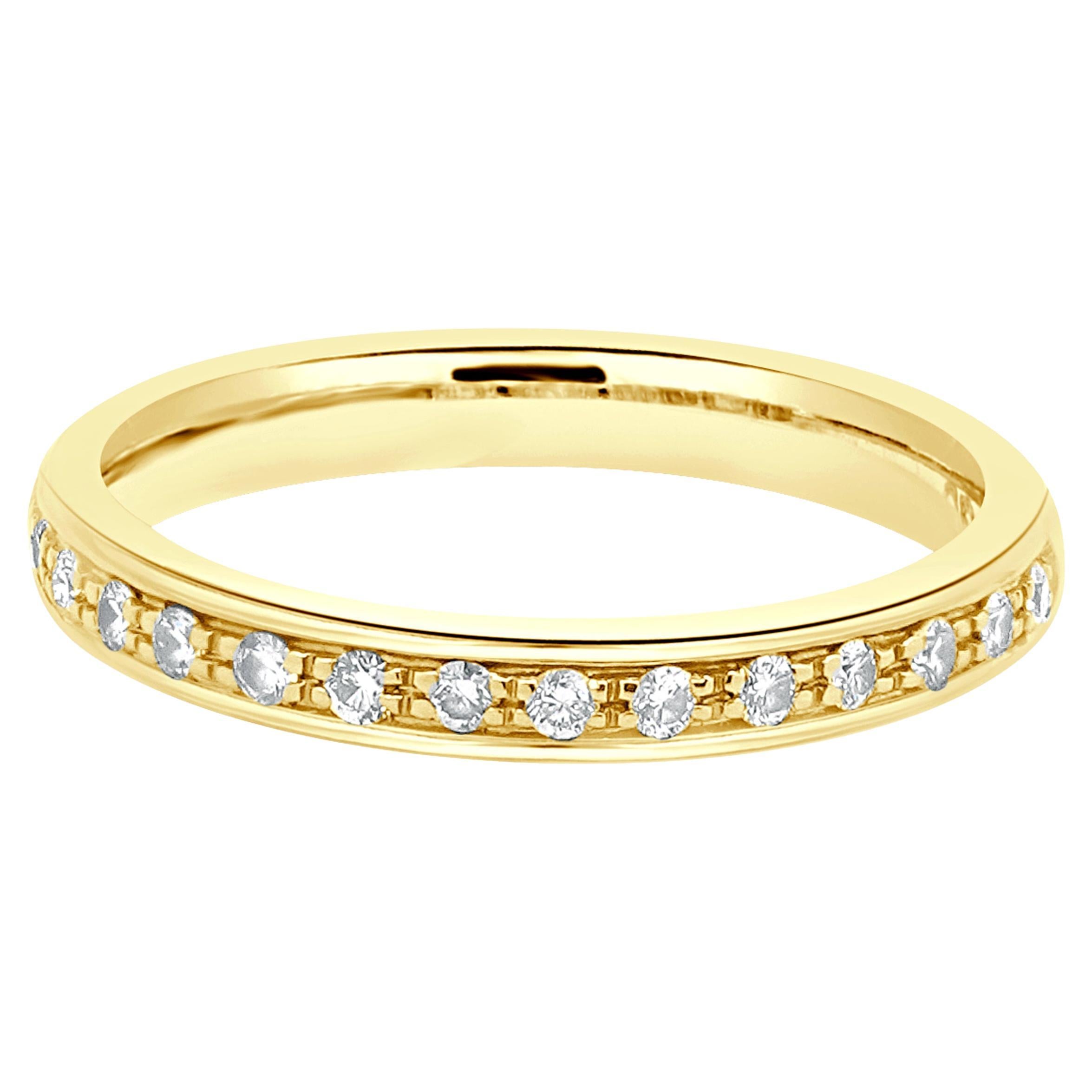 18 Karat Yellow Gold Diamond Band