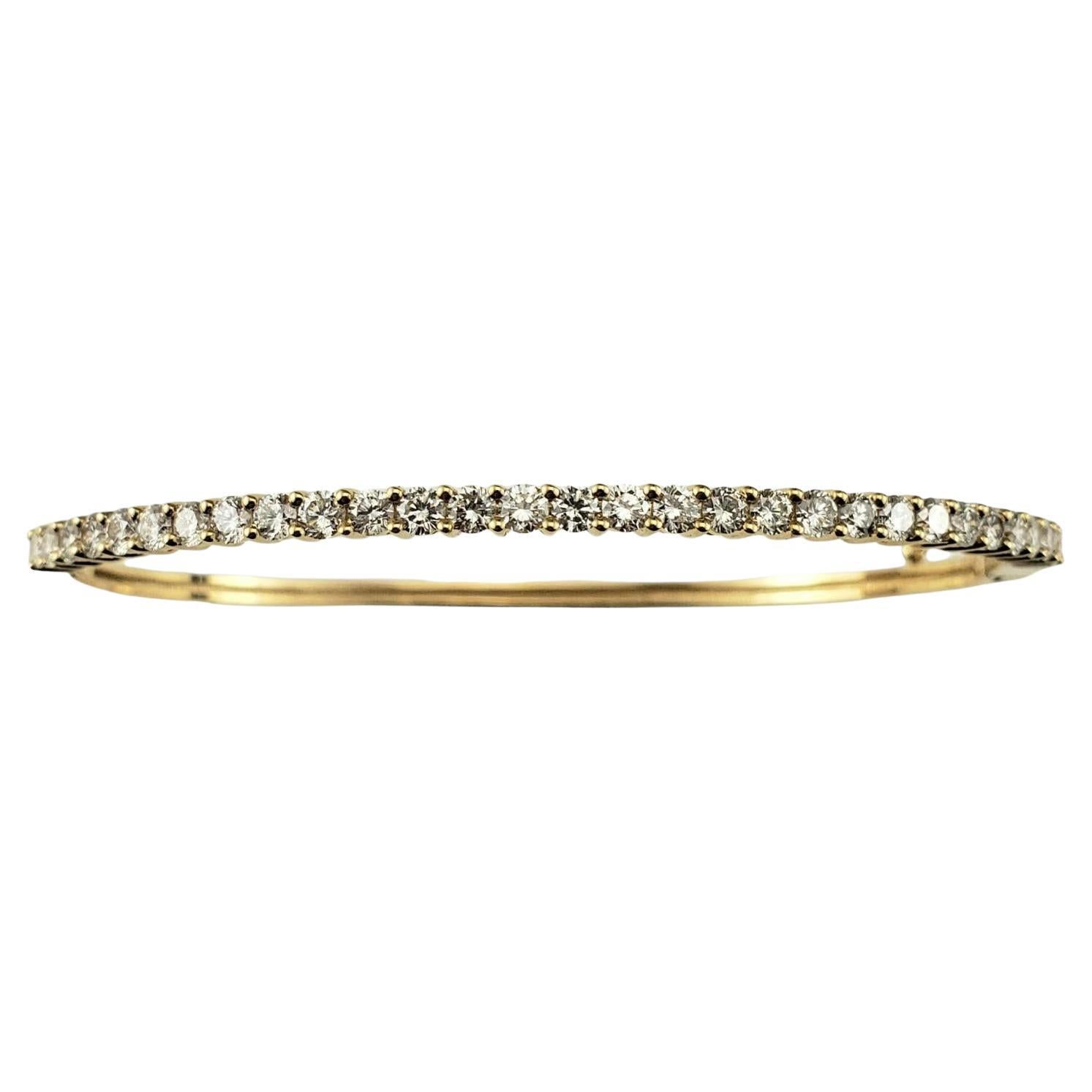 18 Karat Yellow Gold Diamond Bangle Bracelet #17352 For Sale