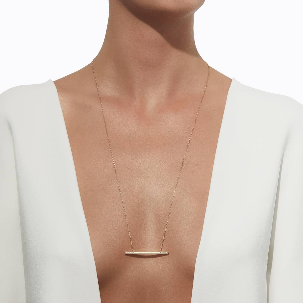 18 Karat Yellow Gold Diamond Bar Necklace For Sale 3