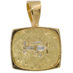 18 Karat Yellow Gold Diamond Bi-Plane Motif Diamond Pendant