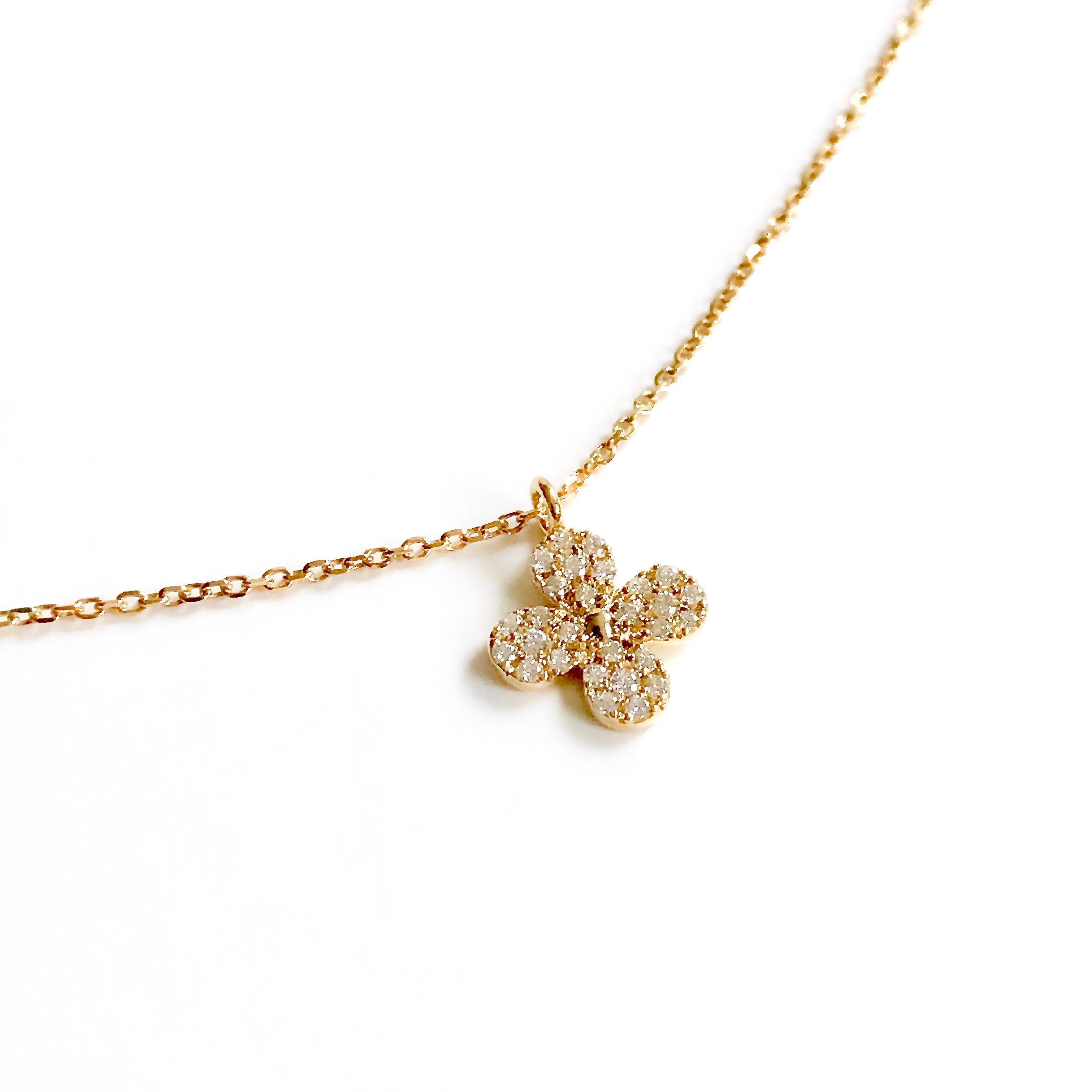 This flower pendant necklace is made of 18Karat yellow gold and is set with high-quality white diamonds.
Length: 40.00cm - 43.00cm
Pendant’s width: 1.00cm
Gemstone: White diamonds 0.16ct.
Hallmark: London Goldsmiths’ Company – Assay Office
You will
