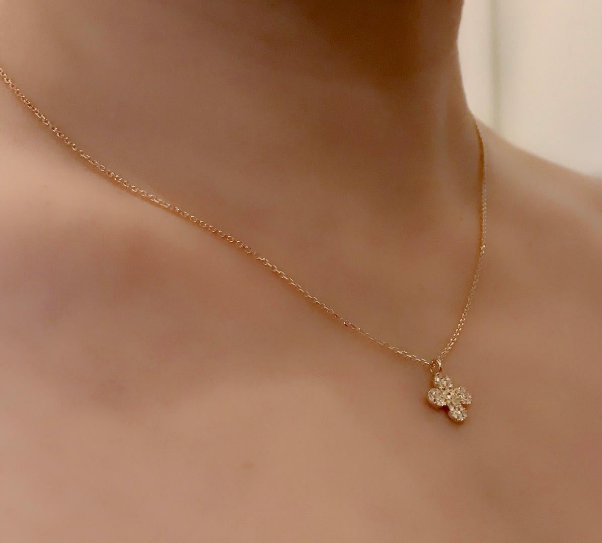 Women's 18 Karat Solid Yellow Gold Blossom Diamond Pendant Necklace