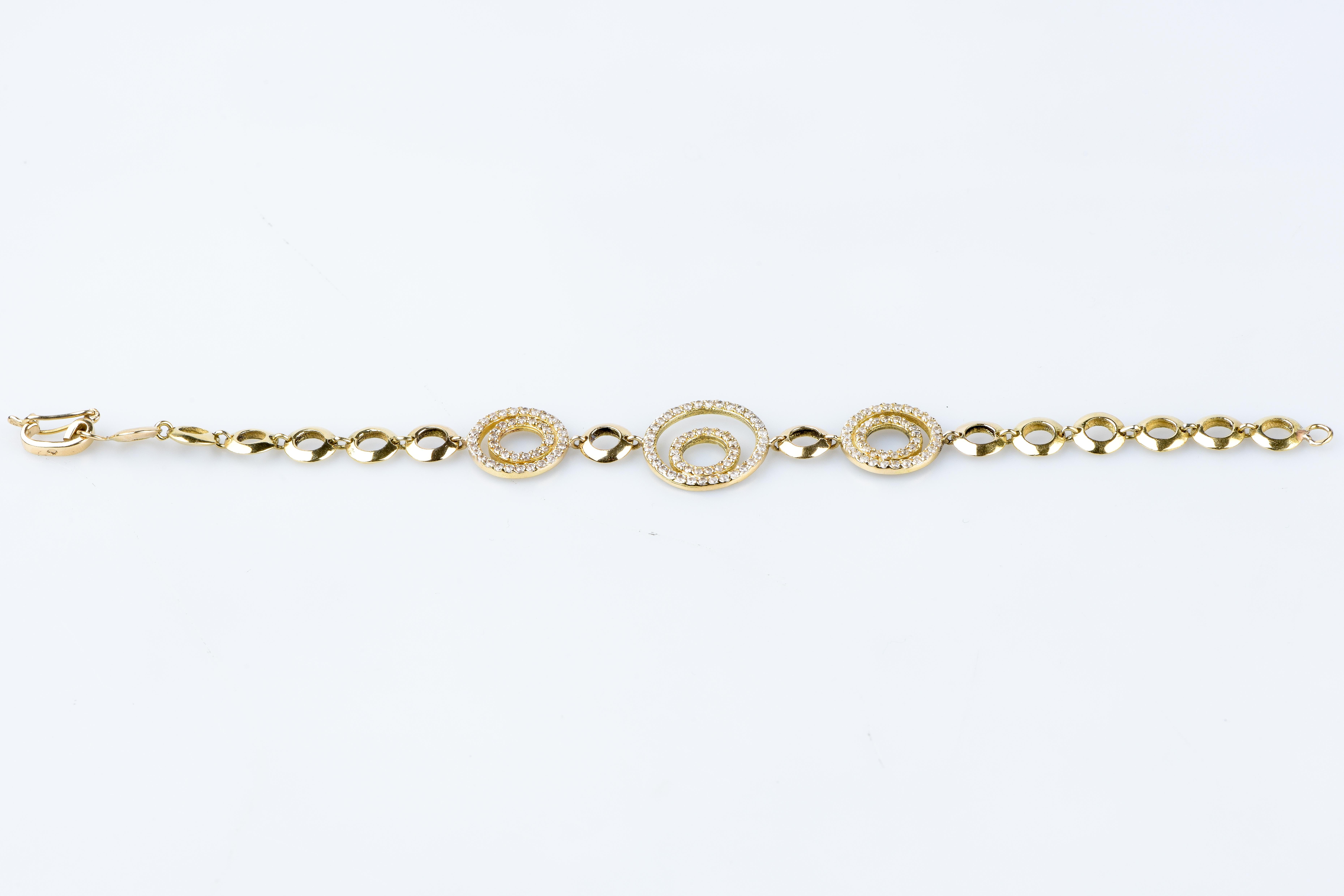 18 karat yellow gold diamond bracelet designed with round brillant cut diamonds For Sale 2