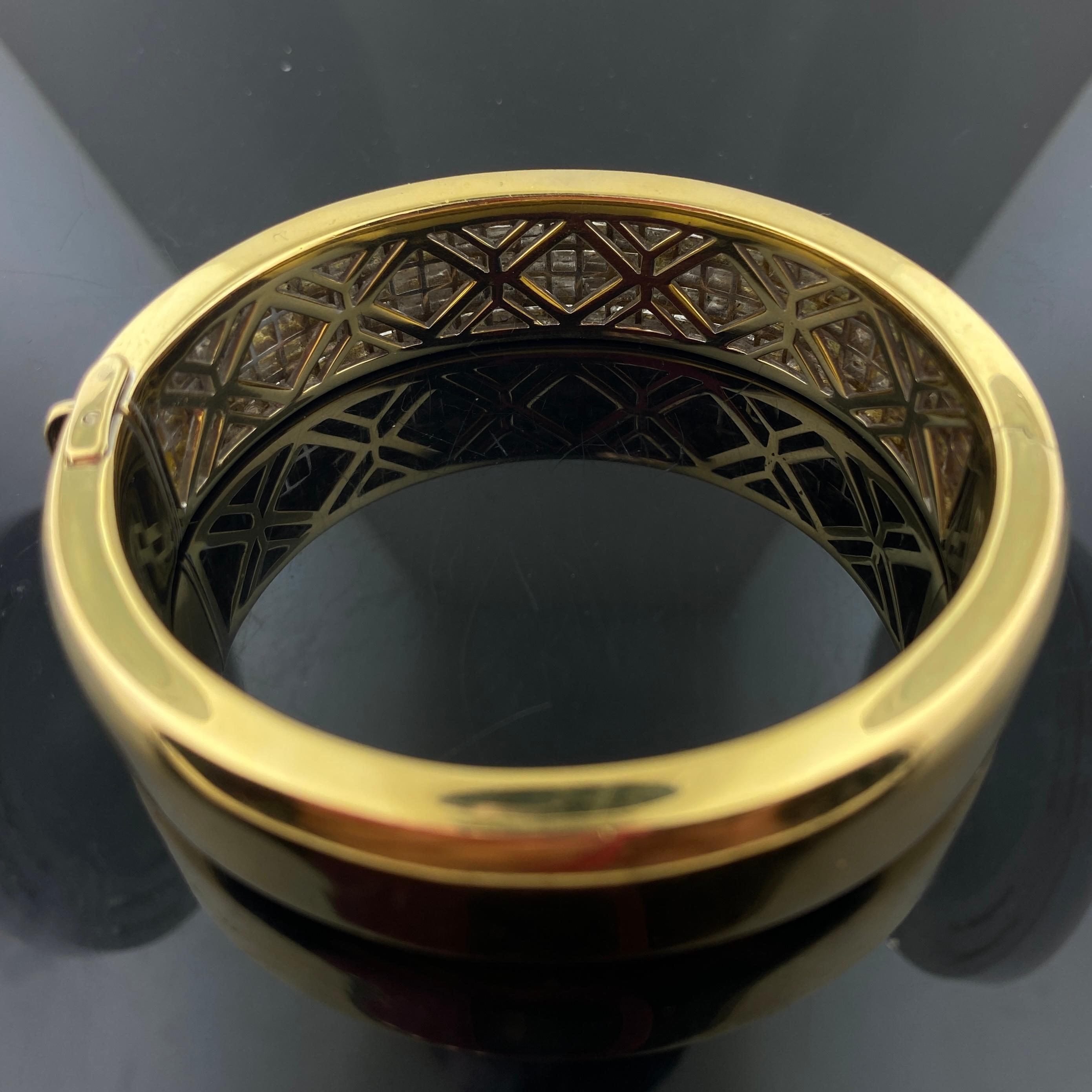 Bracciale con diamanti in oro giallo 18 carati in vendita 5