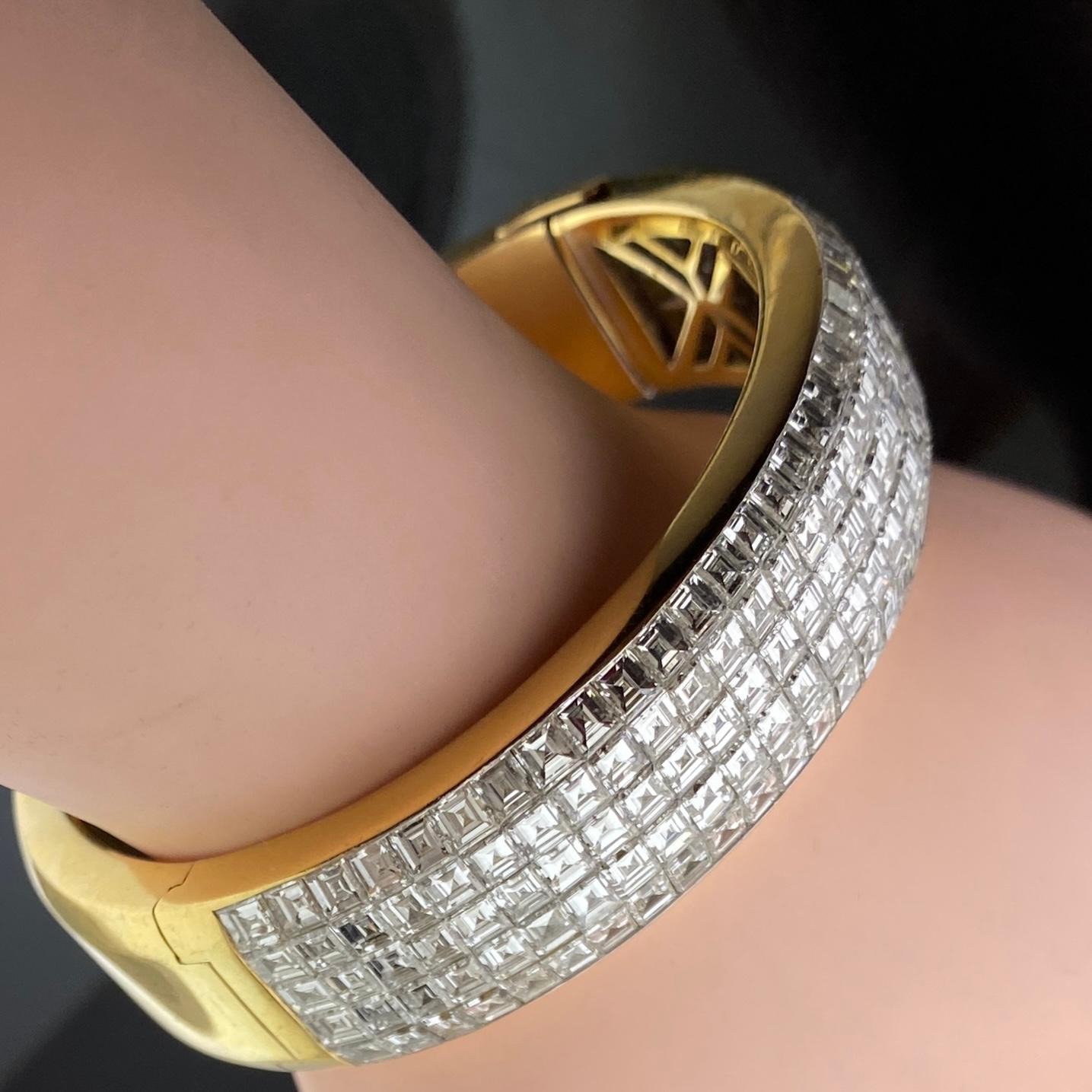 Bracciale con diamanti in oro giallo 18 carati in vendita 3