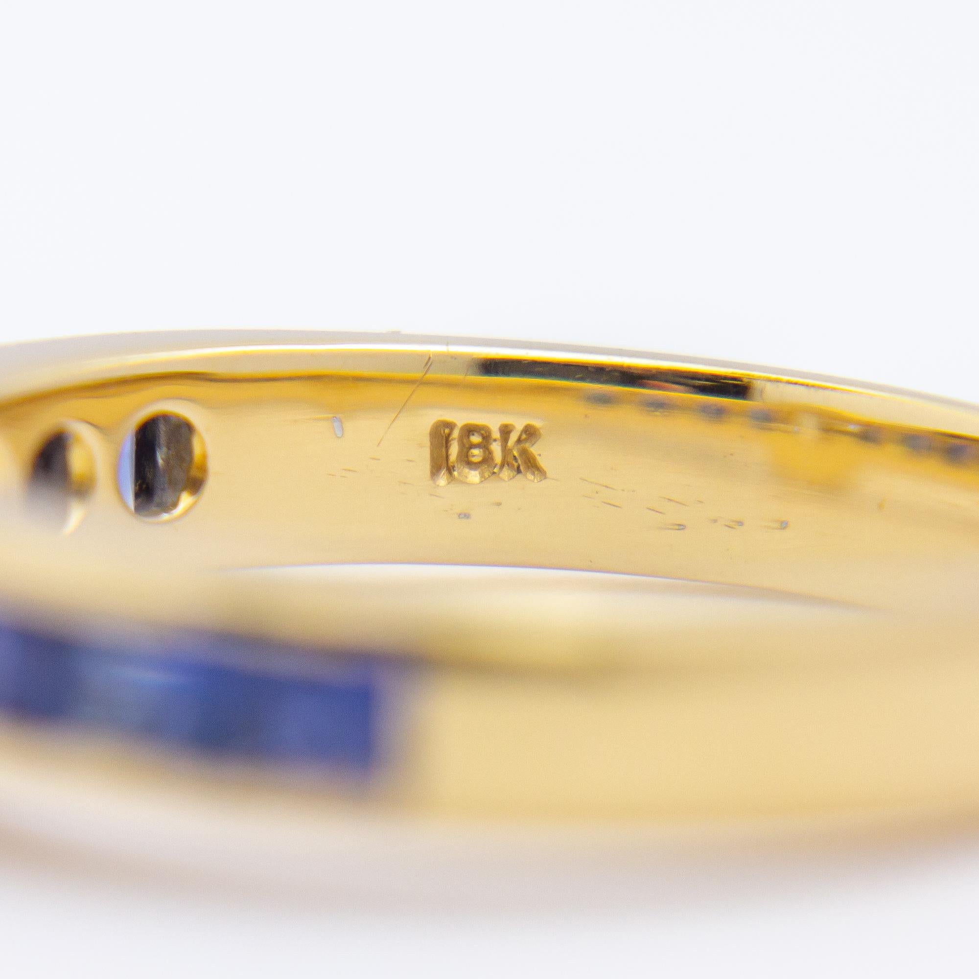 18 Karat Yellow Gold, Diamond & Ceylon Sapphire Ring For Sale 1
