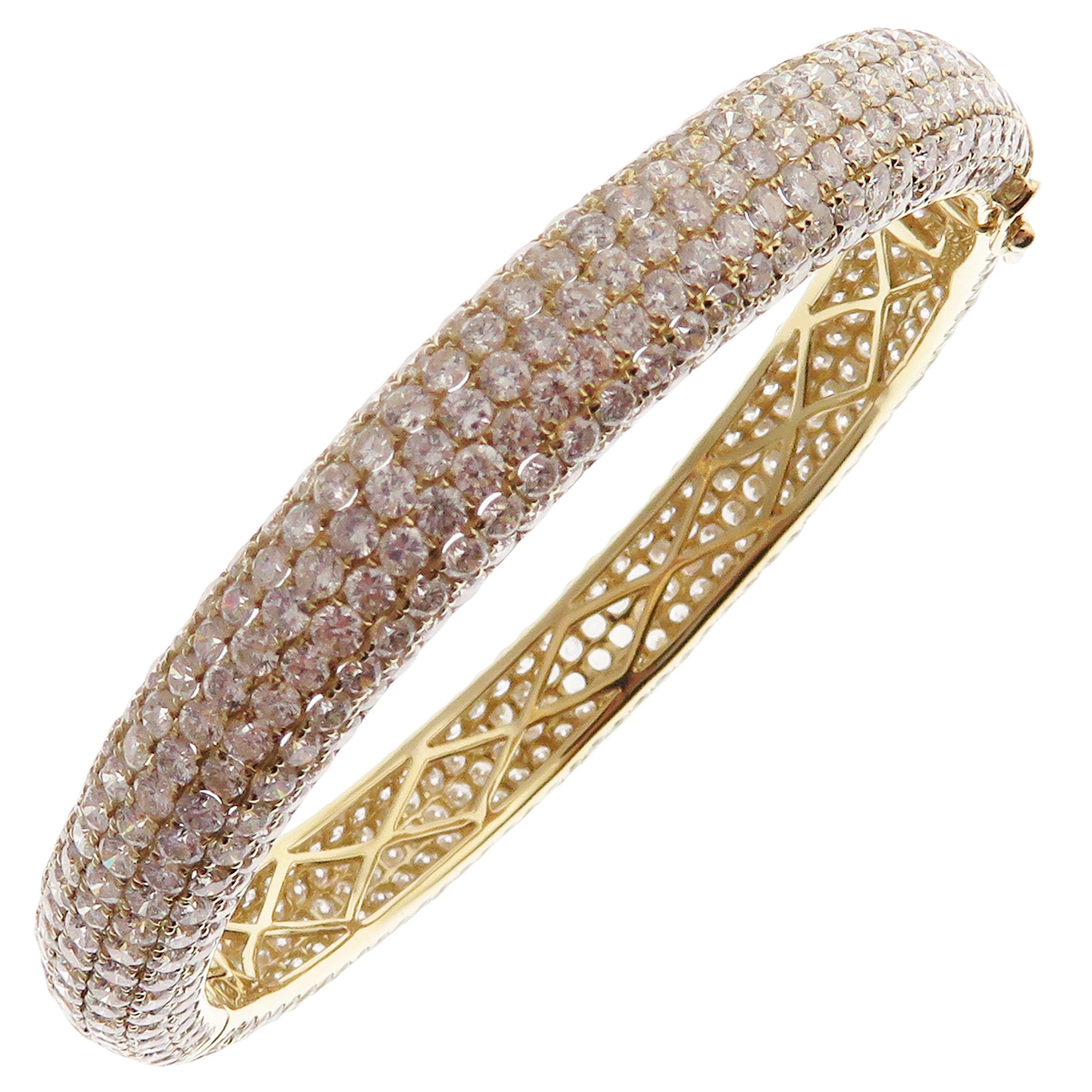 18 Karat Yellow Gold Diamond Classic Pave Band Eternity Bangle Bracelet