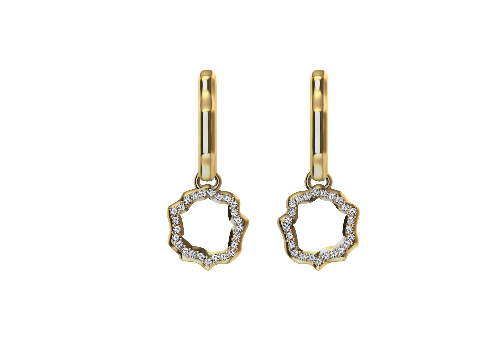 Taille ronde Boucles d'oreilles organiques en or jaune 18 carats avec nuages de diamants en vente