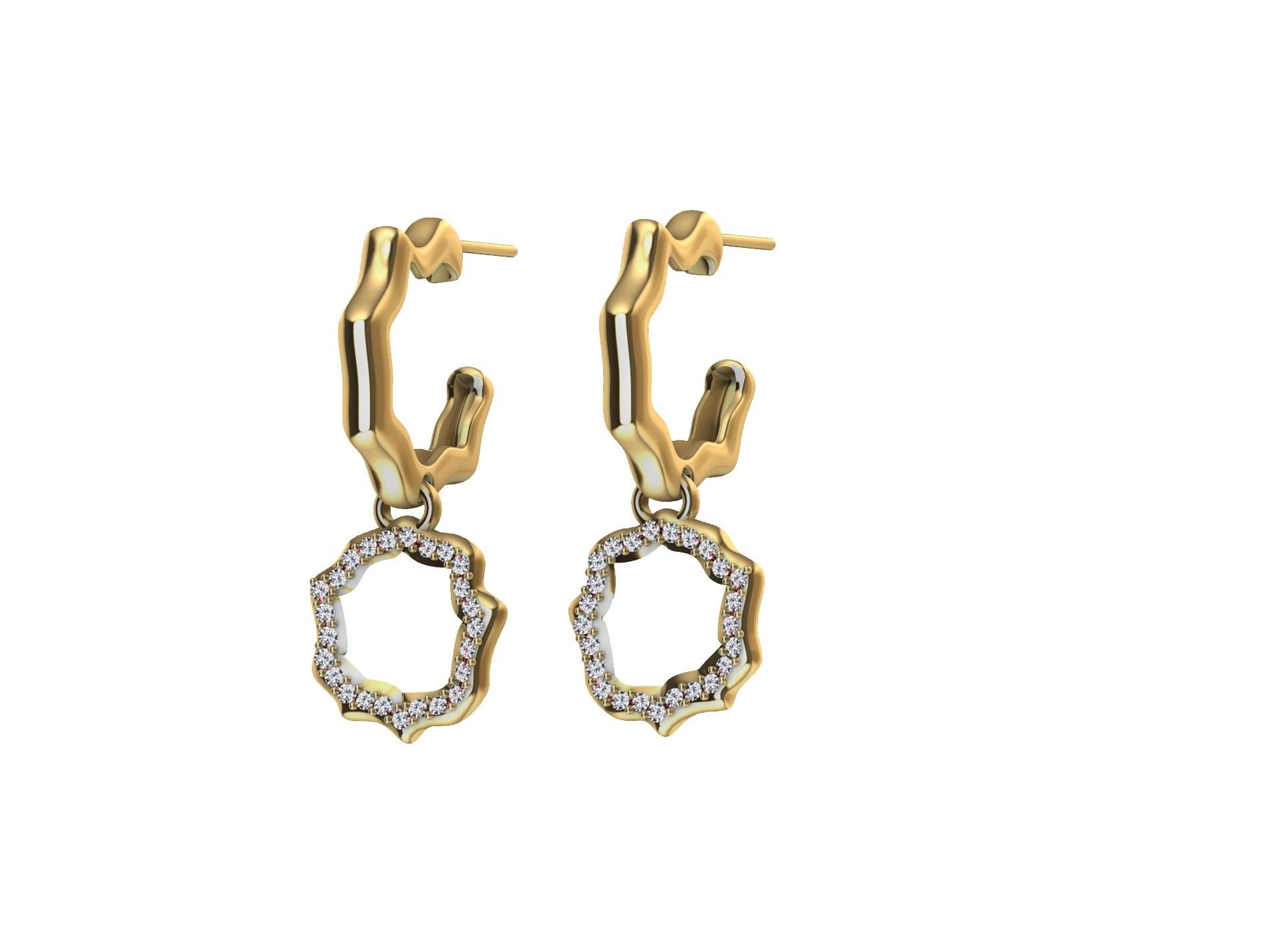 18 Karat Yellow Gold Diamond Cloud Organic Hoop Earrings In New Condition For Sale In New York, NY