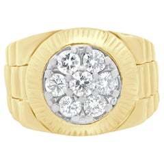 Anillo en racimo de diamantes de oro amarillo de 18 quilates
