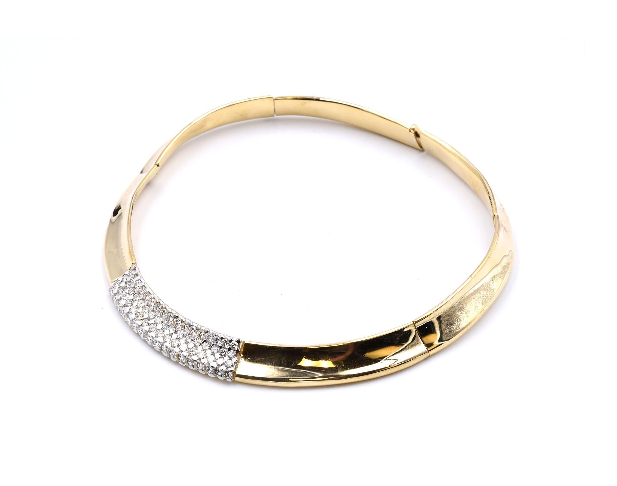 Round Cut 18 Karat Yellow Gold Diamond Collar Necklace