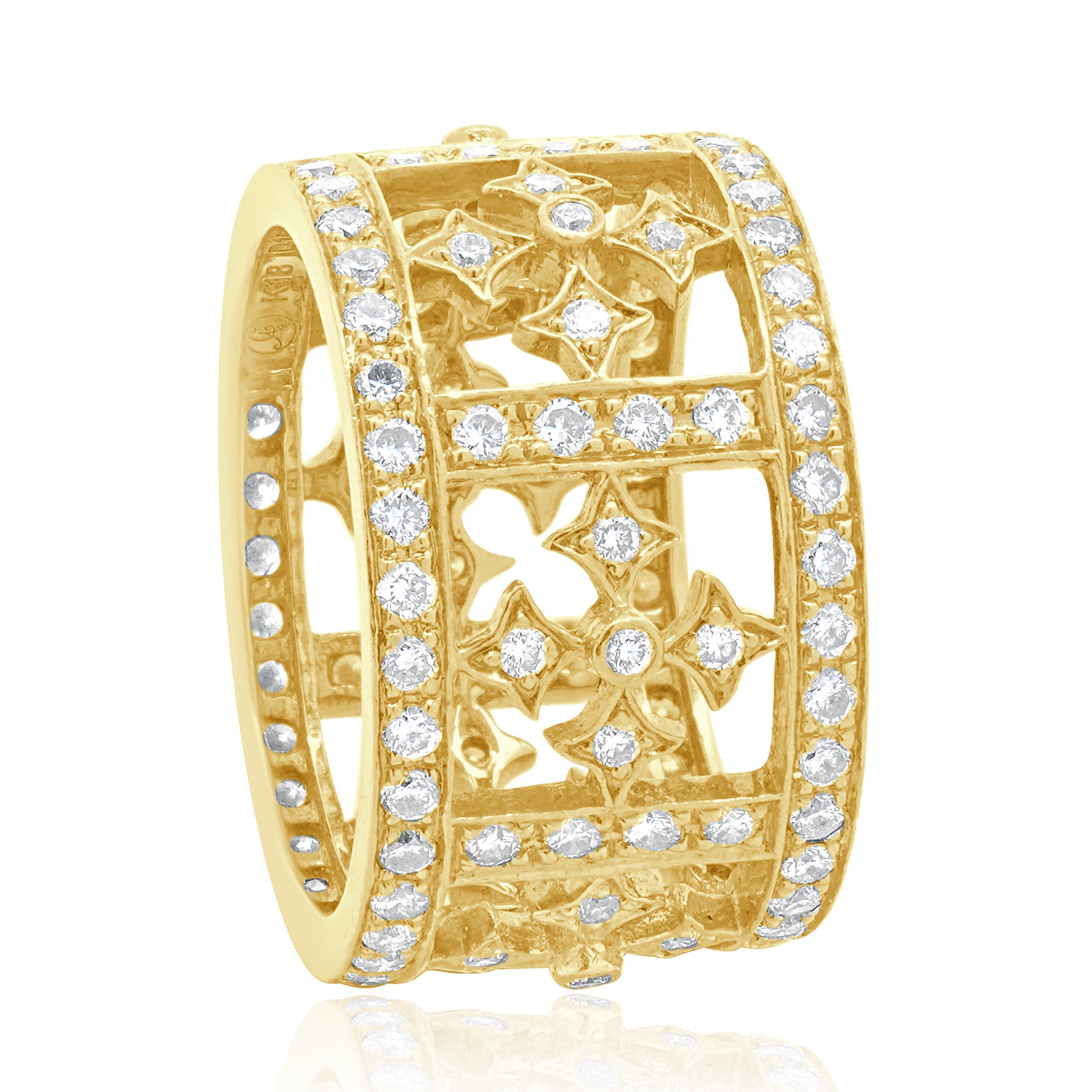 Matériau : Or jaune 18K
Diamant : 126 diamants ronds de taille brillant = 1,57cttw
Couleur : H
Clarté : SI1
Taille de l'anneau : 7 (veuillez prévoir jusqu'à 2 jours ouvrables supplémentaires pour les demandes de taille)
Poids : 7,20 grammes