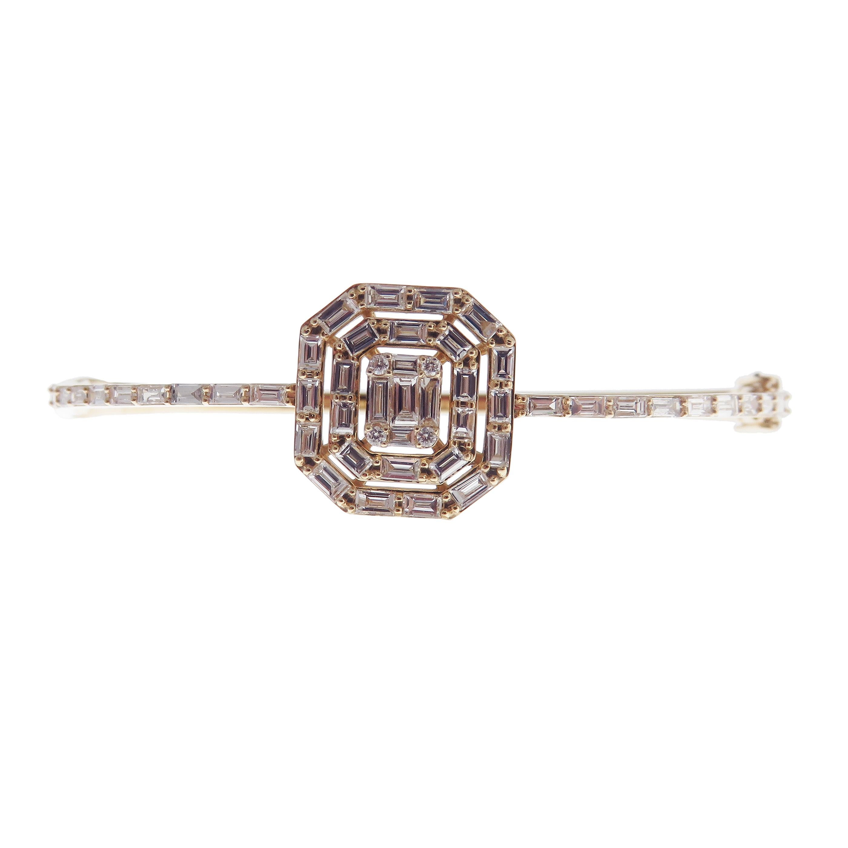 18 Karat Yellow Gold Diamond Delicate Square Baguette Bangle Bracelet In New Condition In Los Angeles, CA