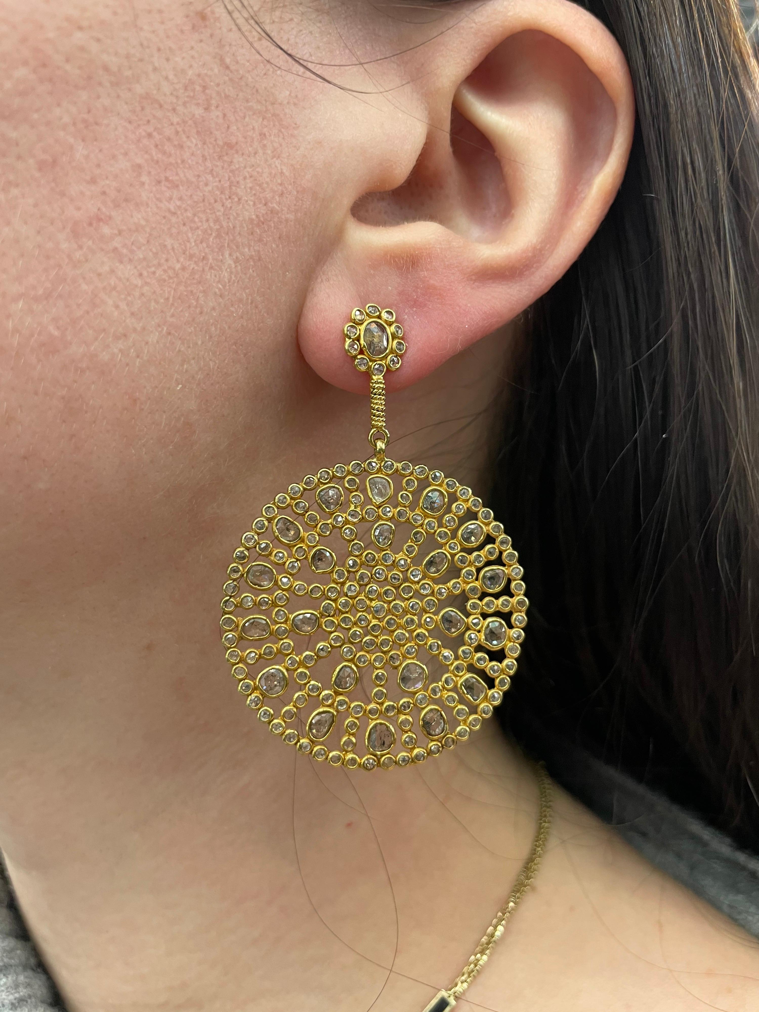 Large 18 Karat Yellow Gold Diamond Sliced Disc Drop Earrings 11 Carats In New Condition For Sale In New York, NY
