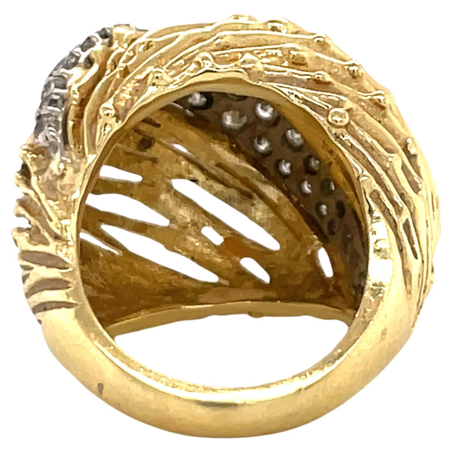 Anello con cupola di diamanti in oro giallo 18 carati 0,60 carati 17,1 grammi in vendita 5
