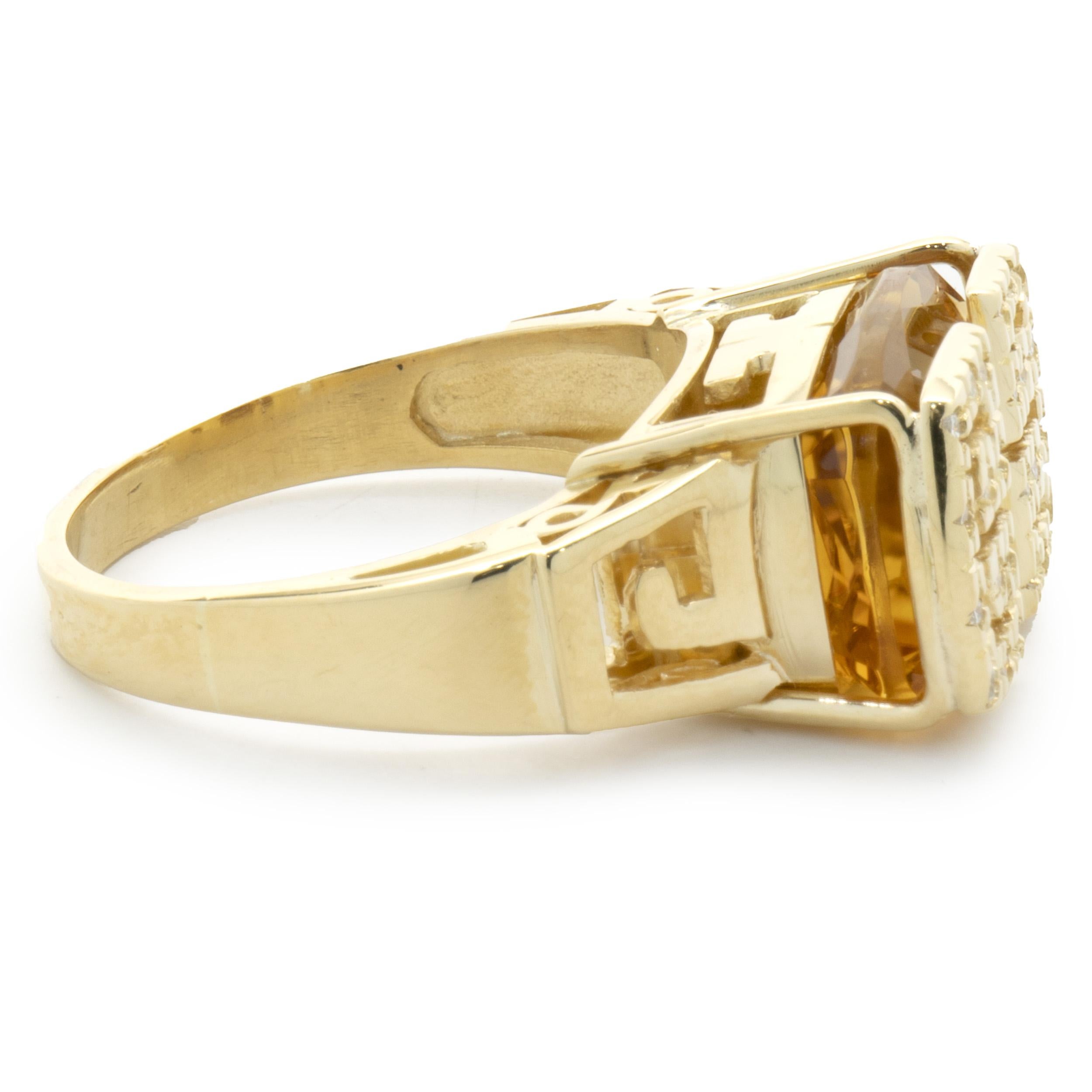 Round Cut 18 Karat Yellow Gold Diamond Double G Signet Ring For Sale