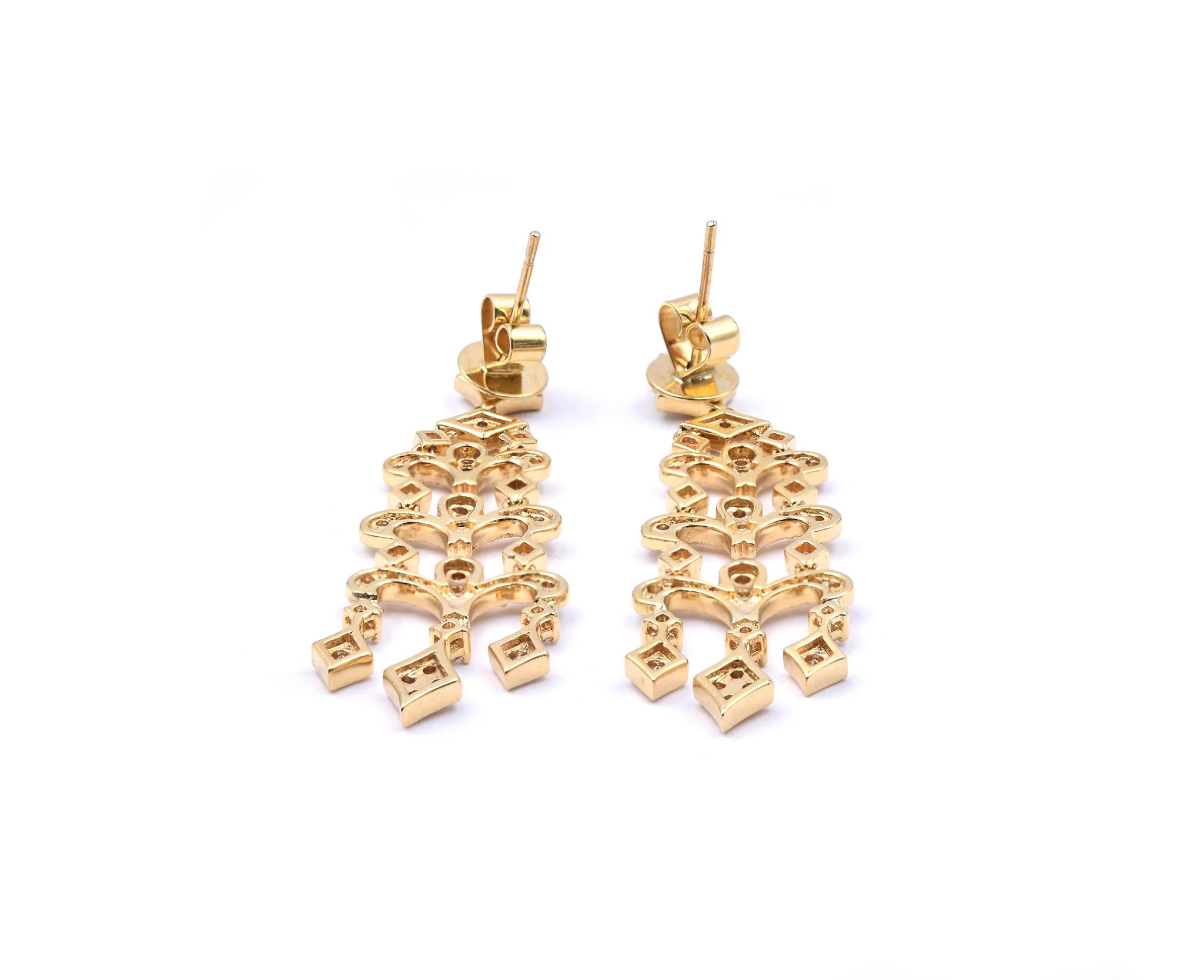 18 Karat Yellow Gold Diamond Drop Earrings In Excellent Condition In Scottsdale, AZ
