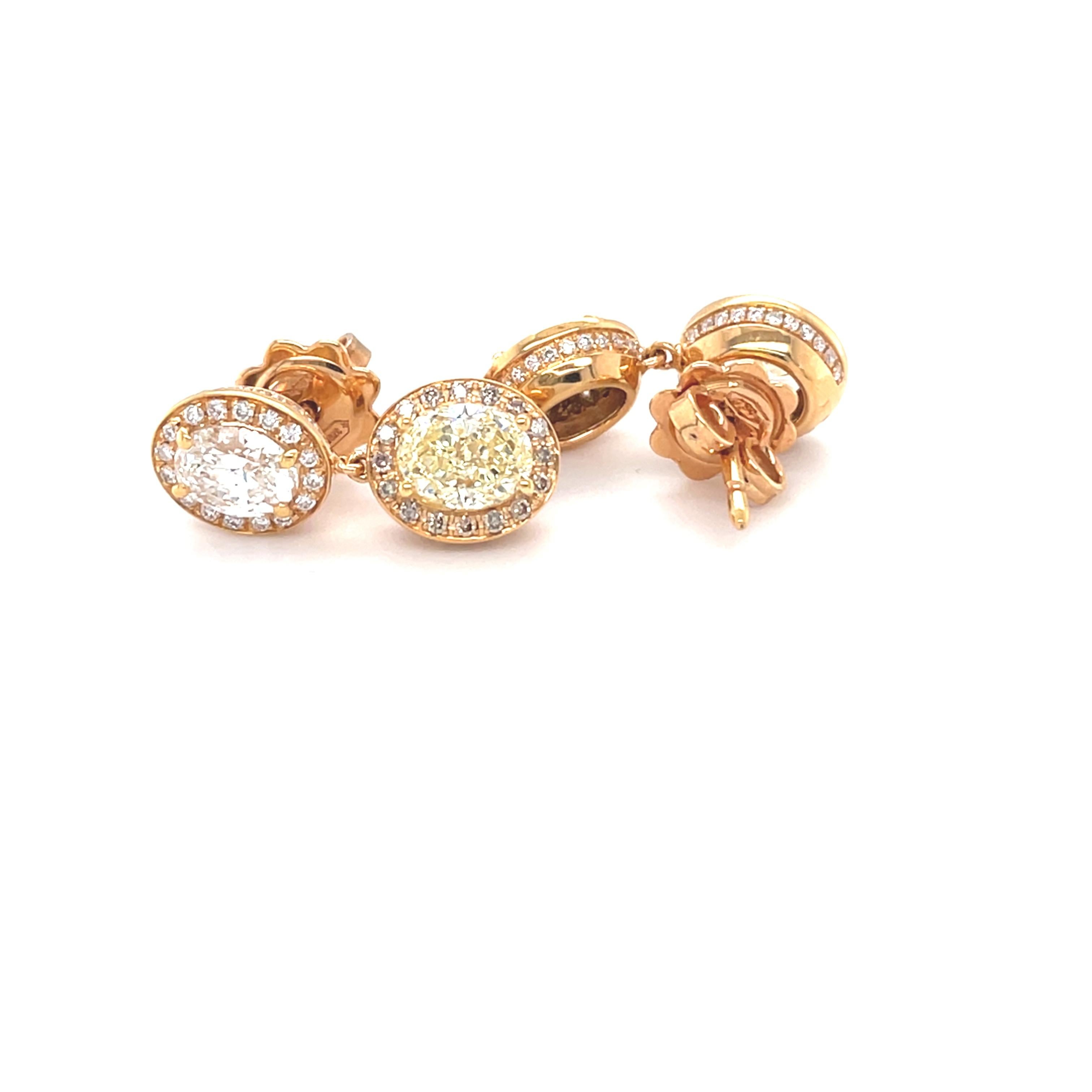 18 Karat Yellow Gold Diamond Drop Earrings For Sale 2