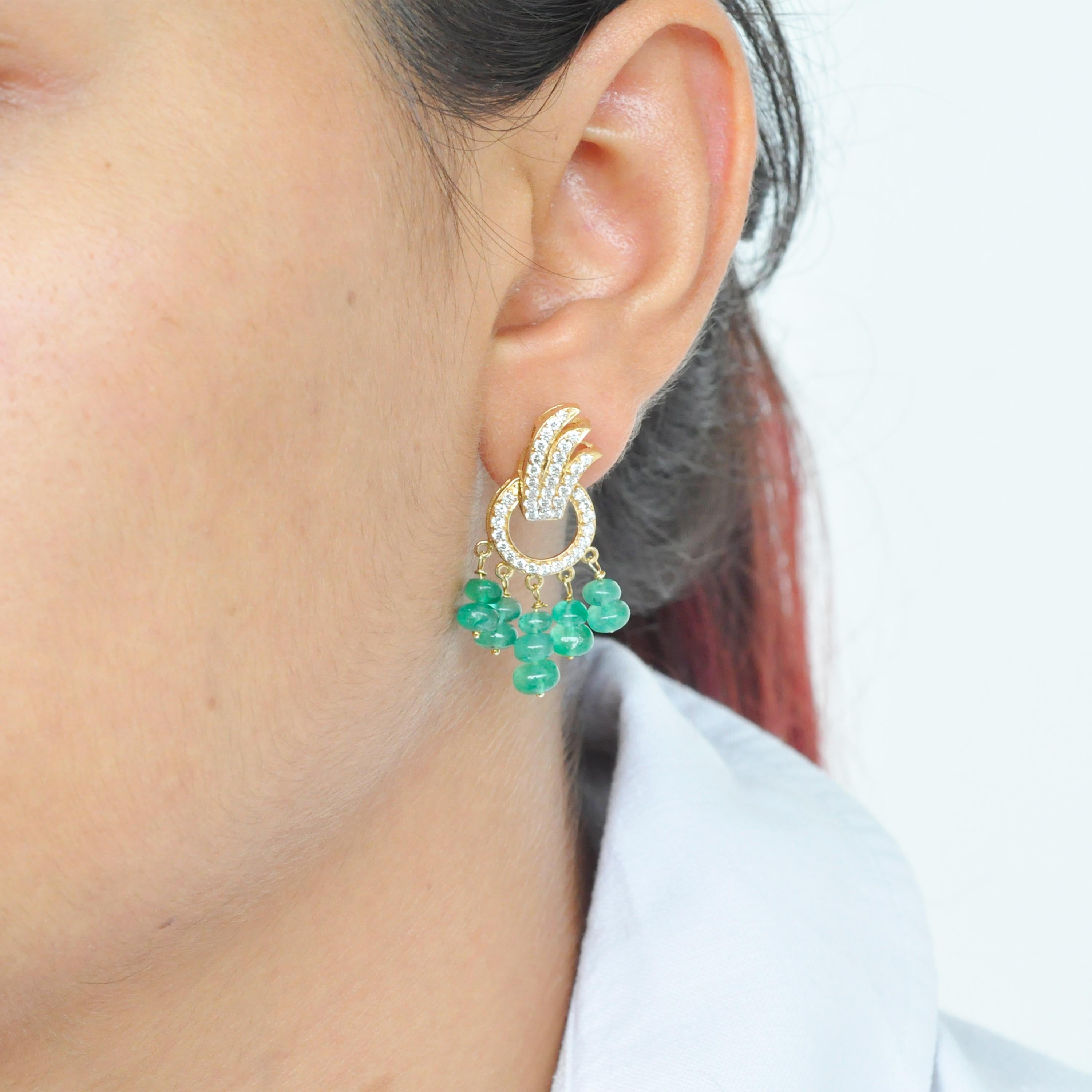 18 Karat Yellow Gold Diamond Emerald Beads Pendant Necklace Dangle Earrings Set For Sale 10