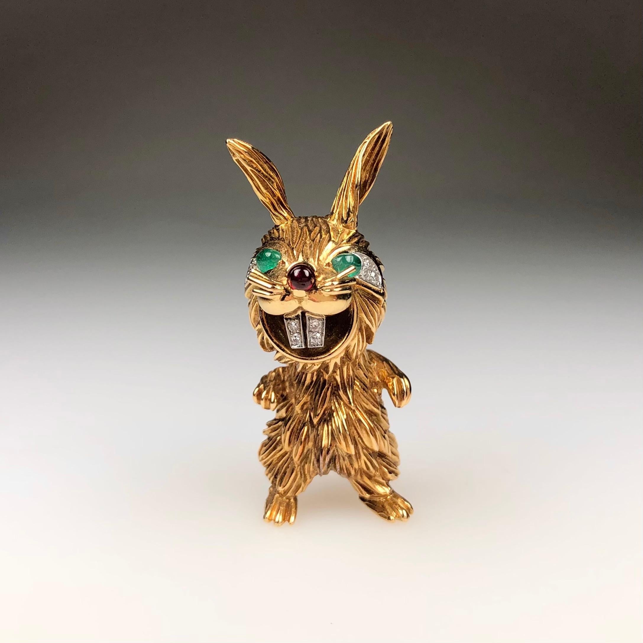 Cabochon 18 Karat Yellow Gold Diamond Emerald Ruby Rabbit Brooch, 1960s after Kutchinsky