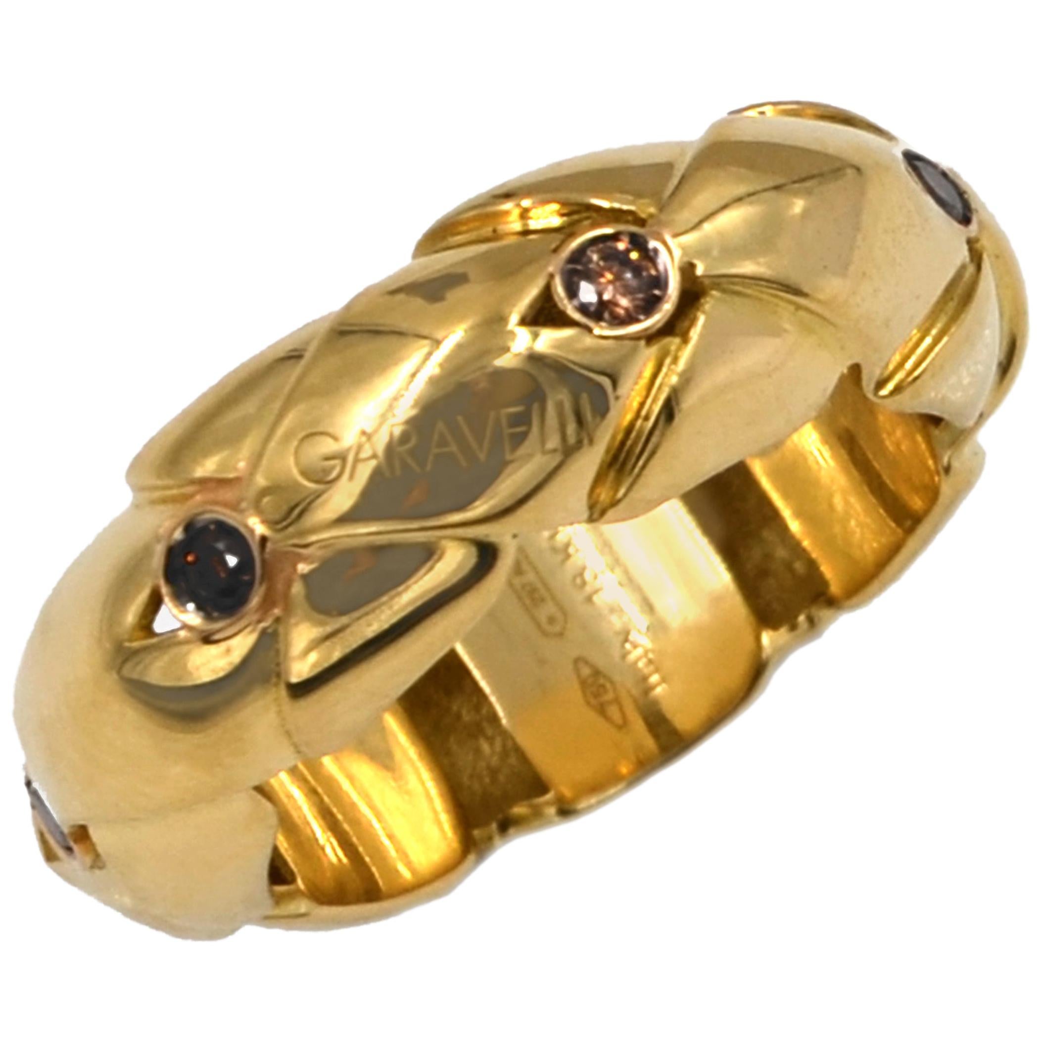 18 Karat Yellow Gold Diamond Garavelli Ring