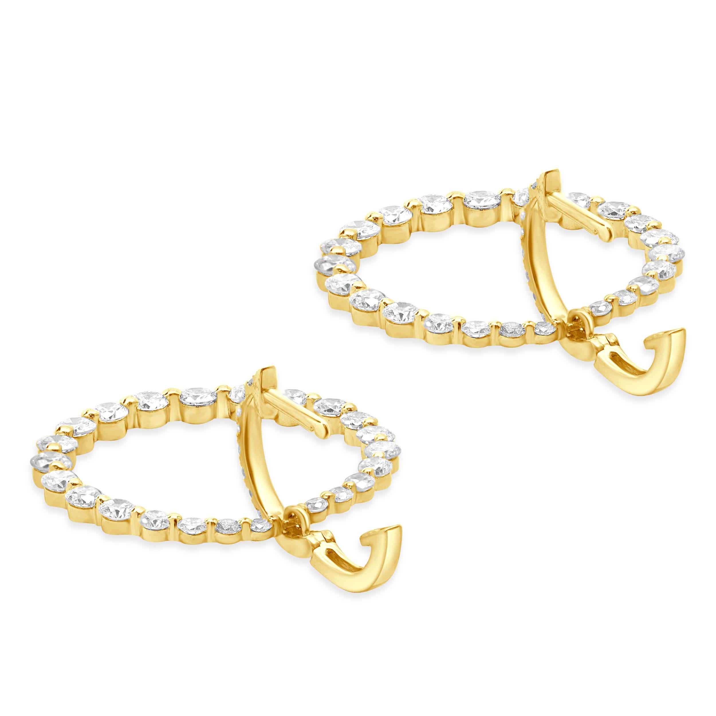 Orecchini a cerchio aperto con diamante in oro giallo 18 carati In condizioni ottime in vendita a Scottsdale, AZ
