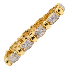 18 Karat Yellow Gold Diamond Oval Link Bracelet